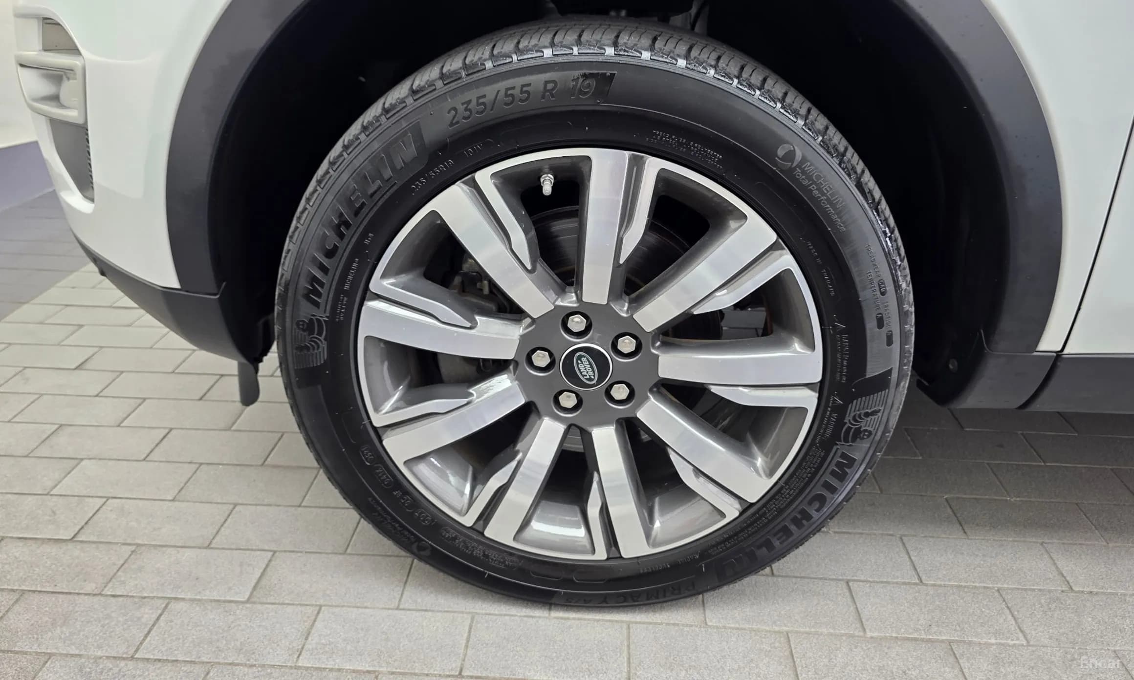 Discovery Sports