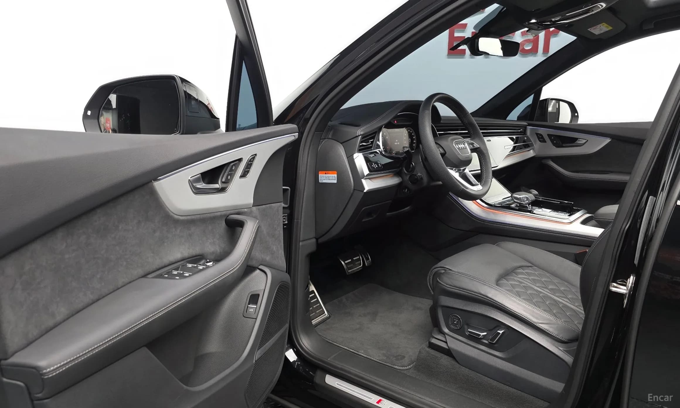 Q7 (4M)