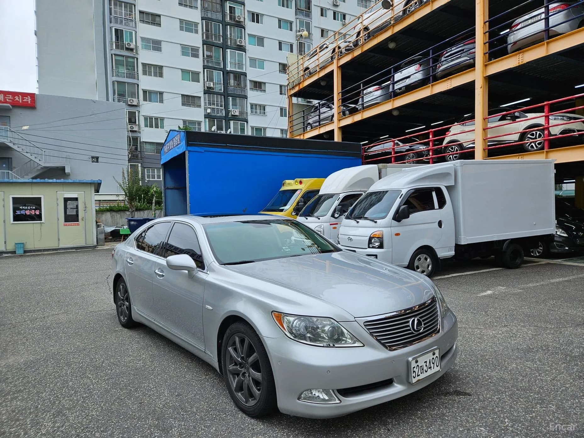 LS460