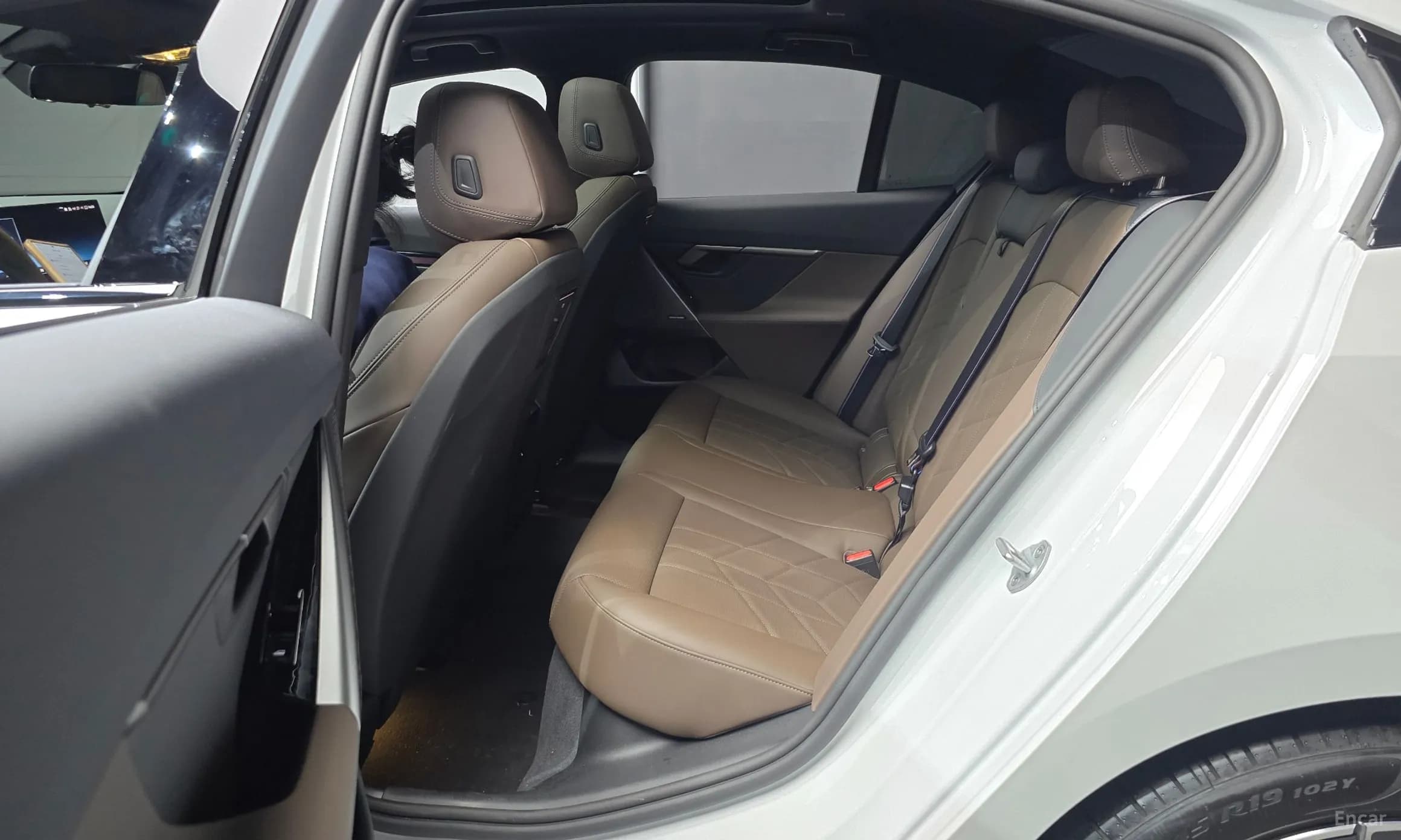 5 Series (G60)