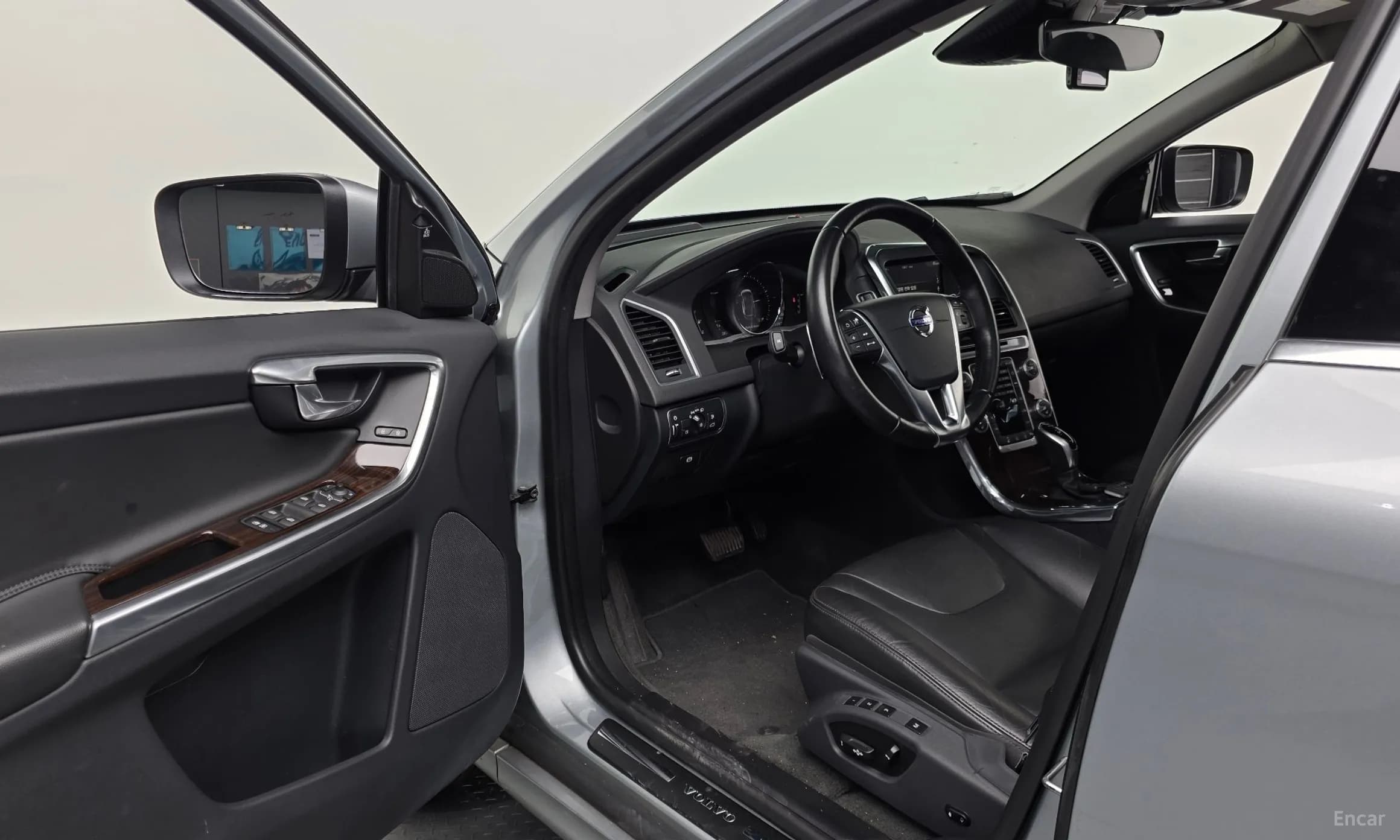 XC60