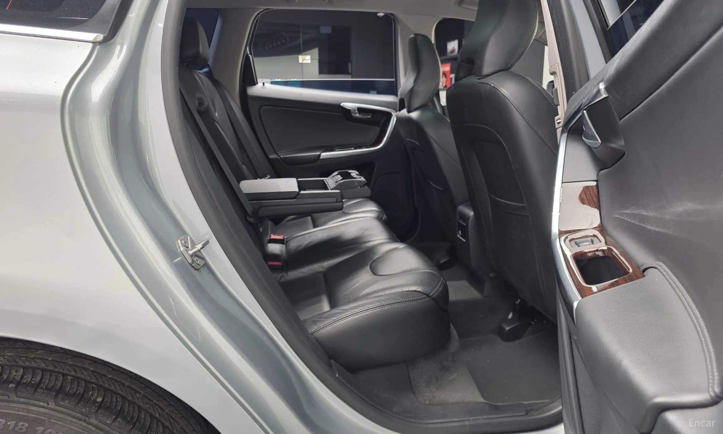 XC60