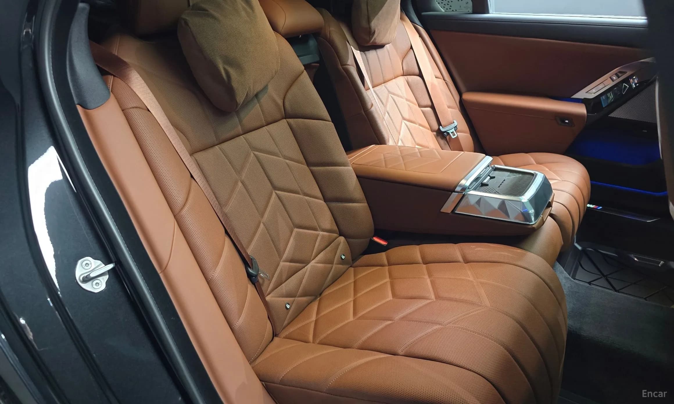 7 Series (G70)