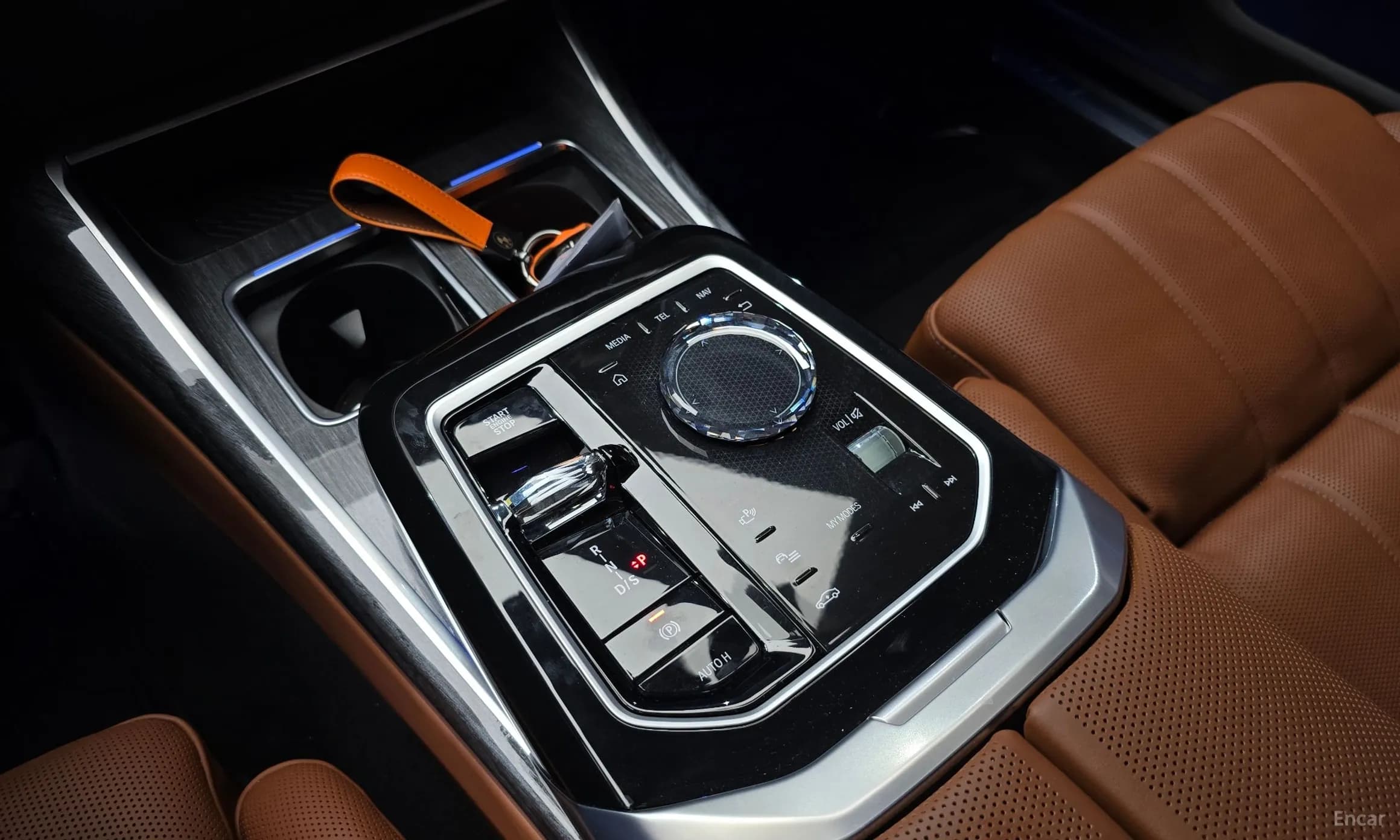 7 Series (G70)