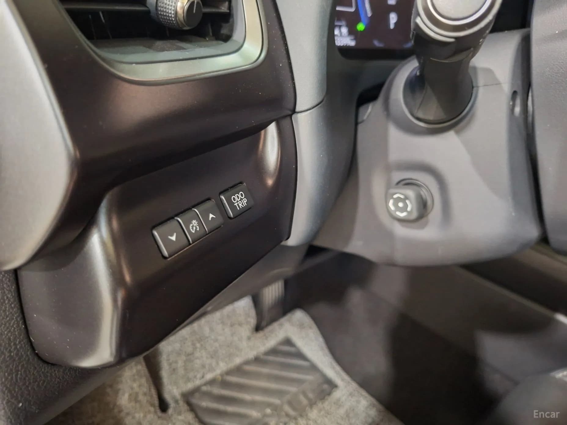 UX300h