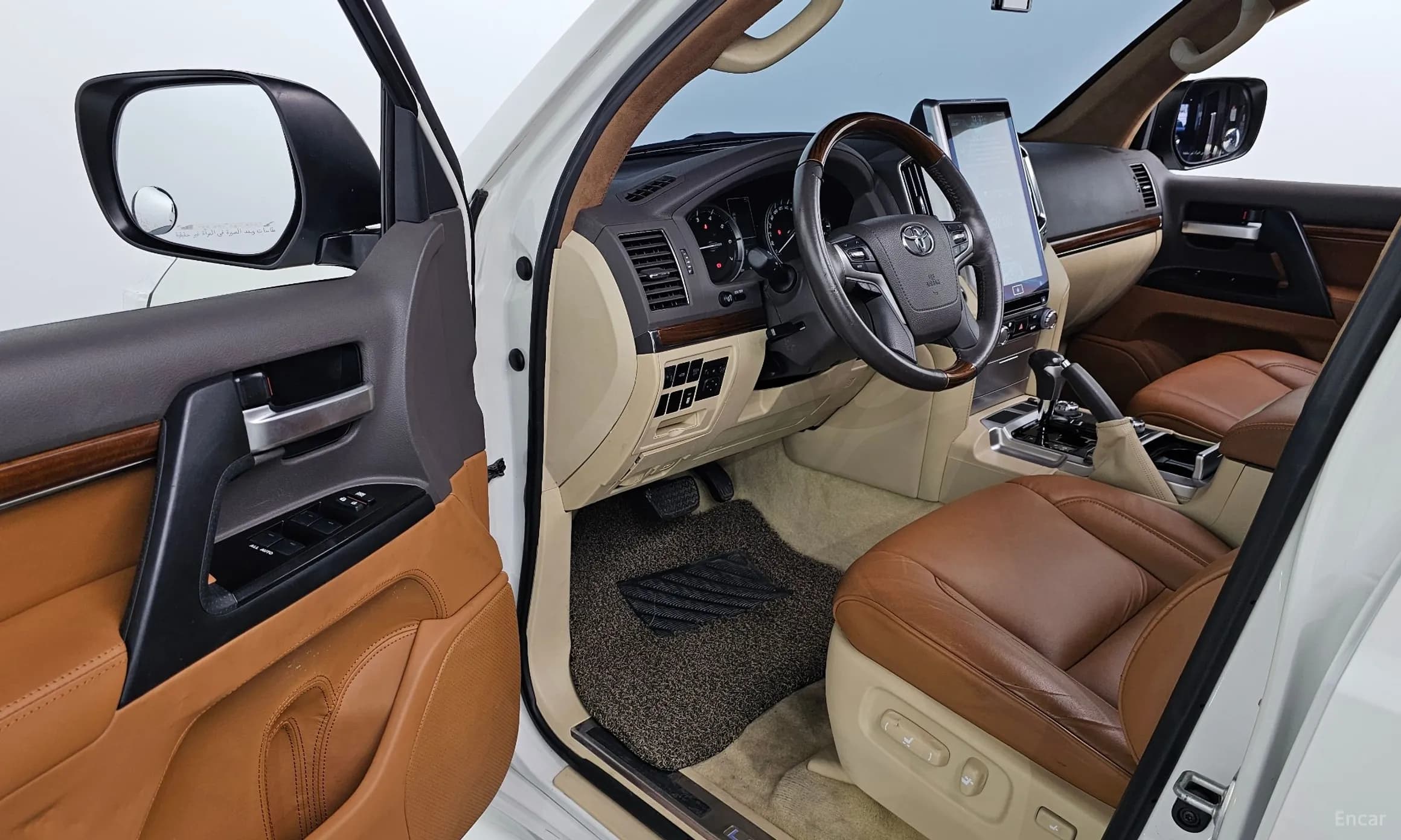 Land Cruiser
