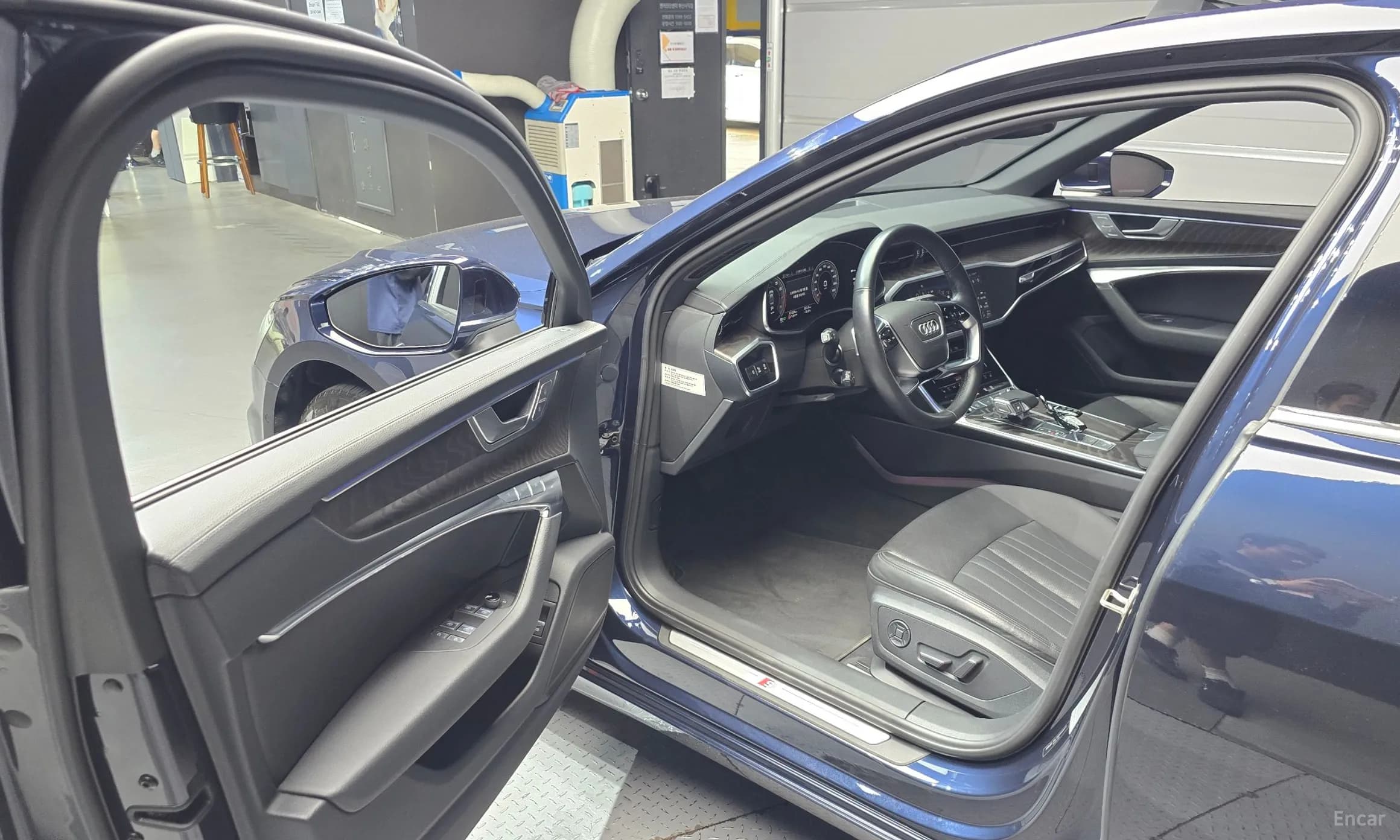 A6 (C8)