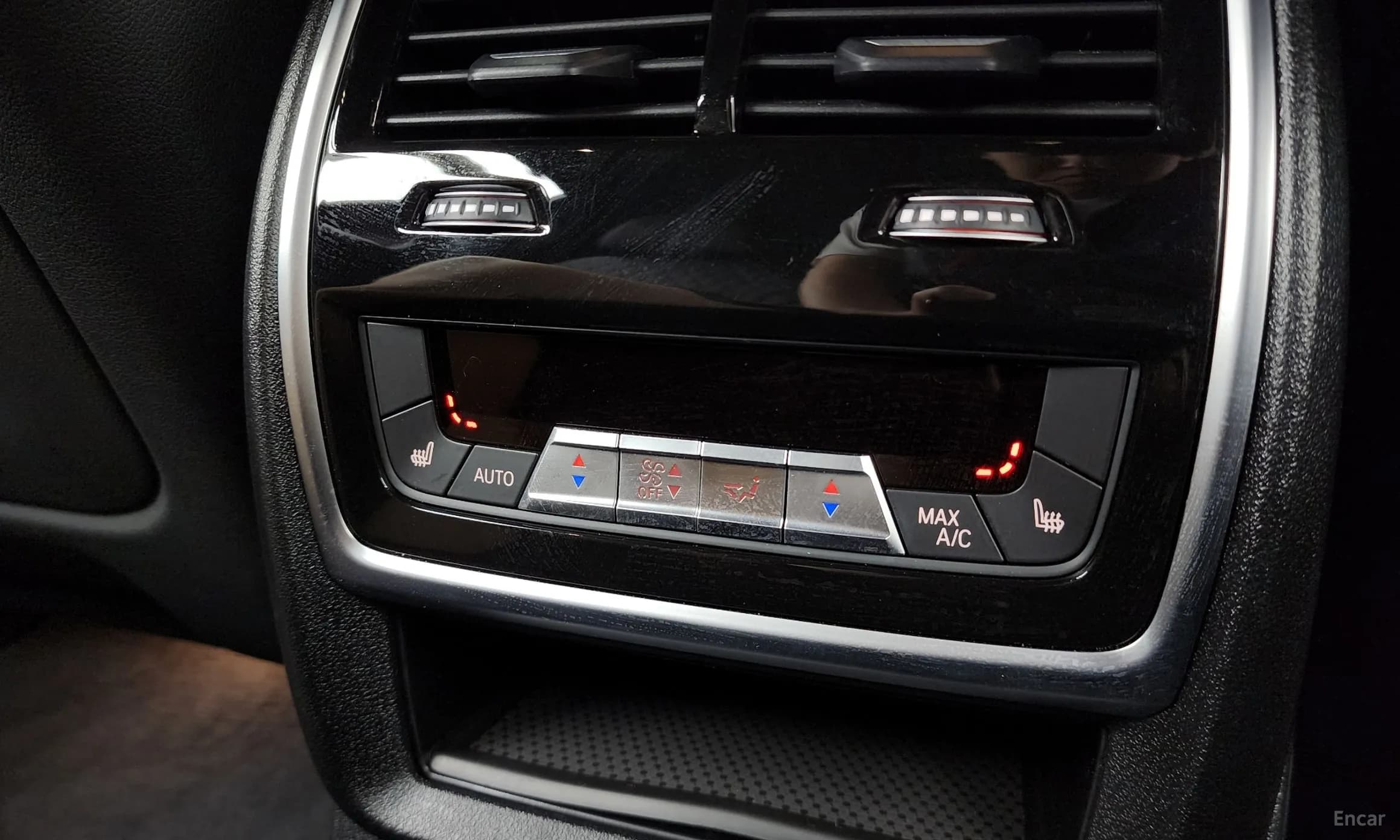 X7 (G07)