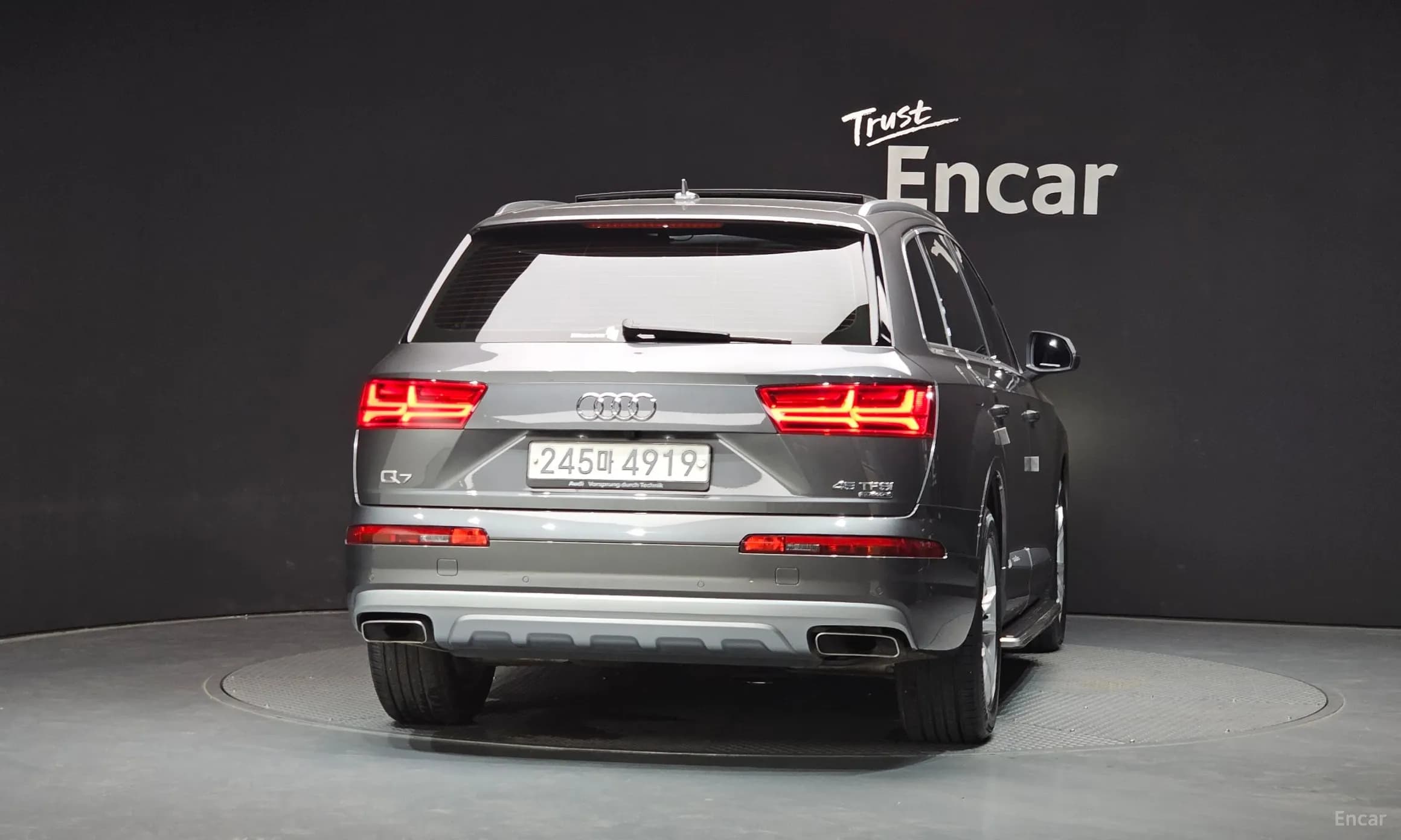 Q7 (4M)