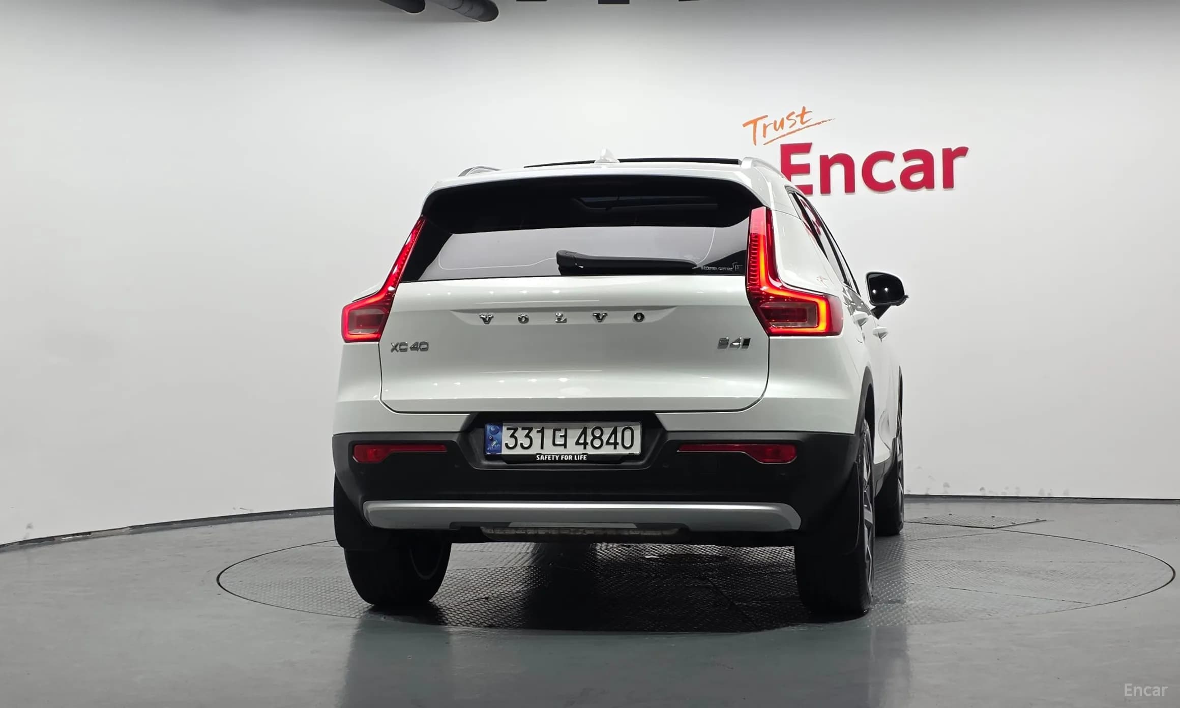 XC40