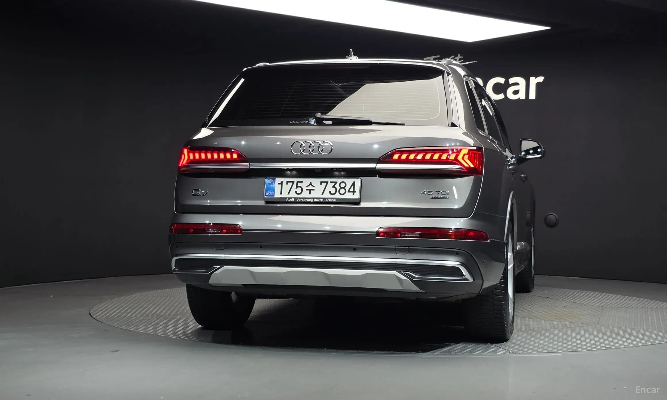 Q7 (4M)