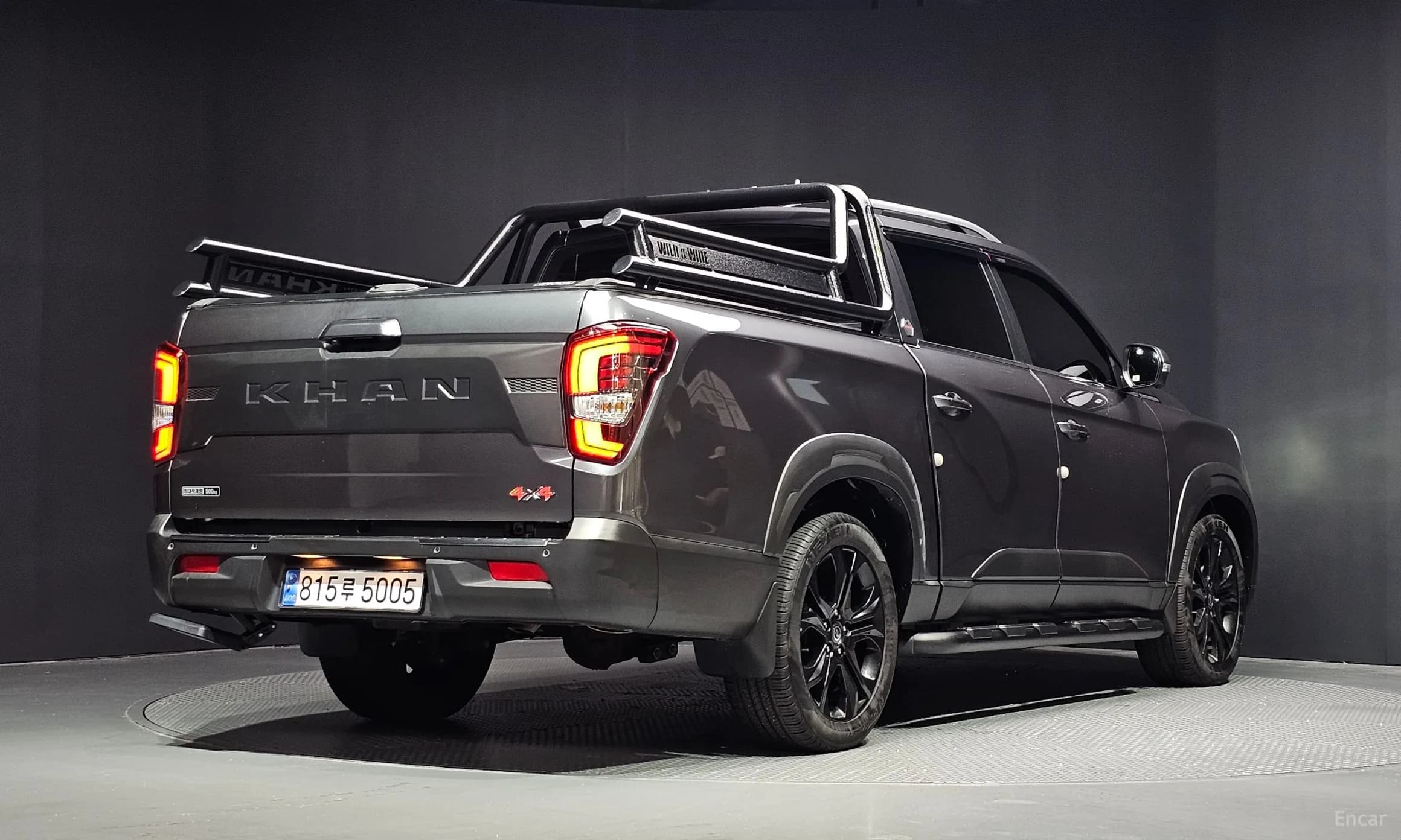 Rexton Sports Khan