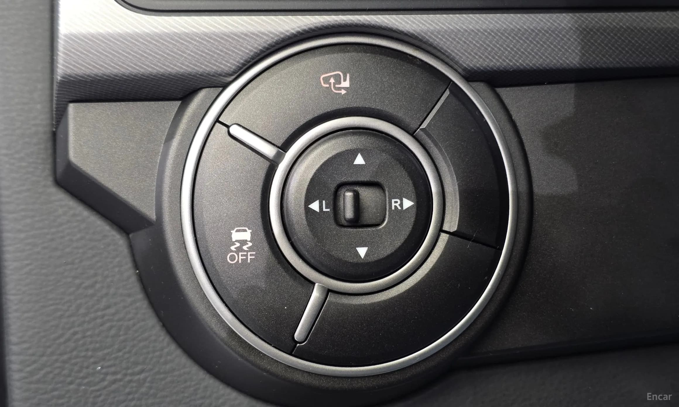 Korando Sports