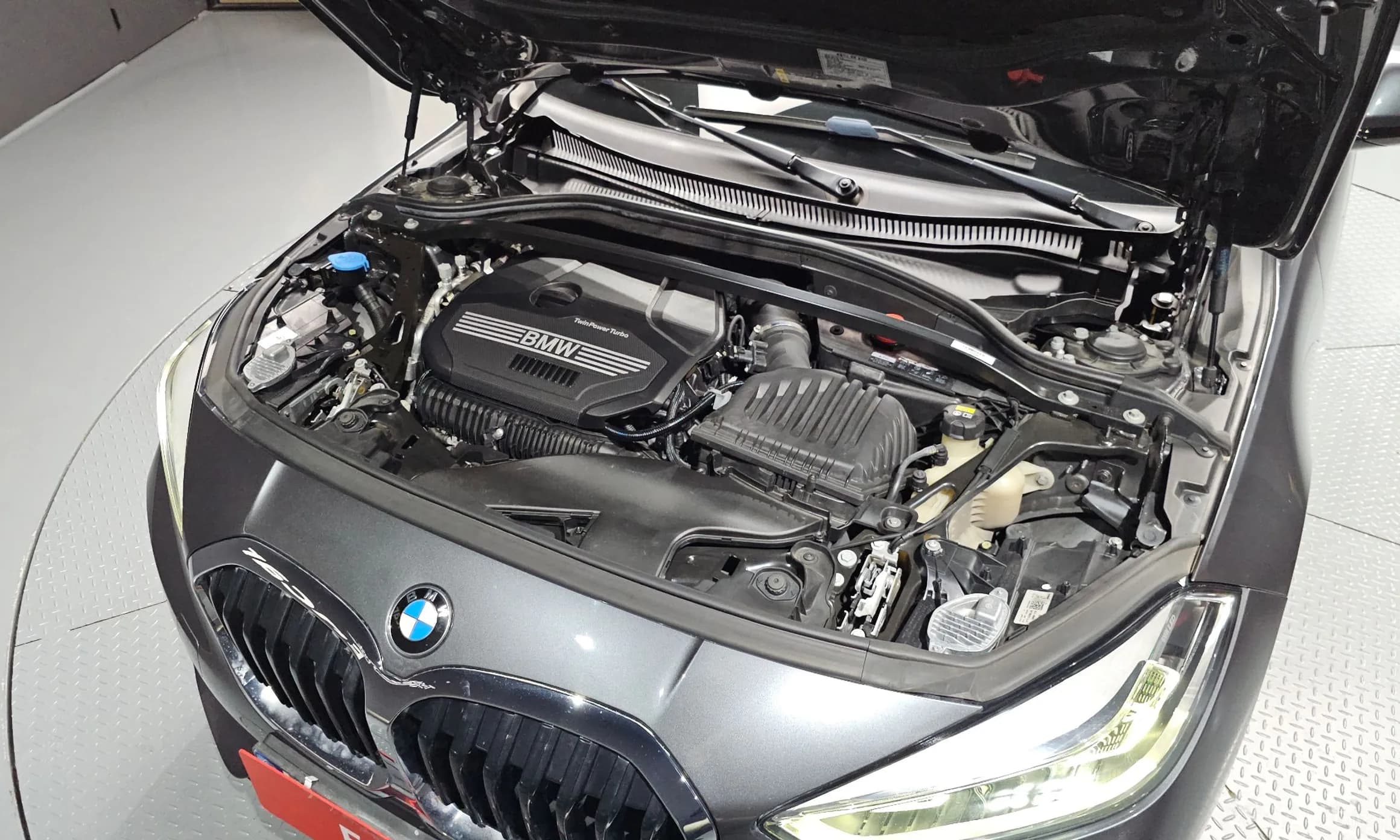 1 Series (F40)