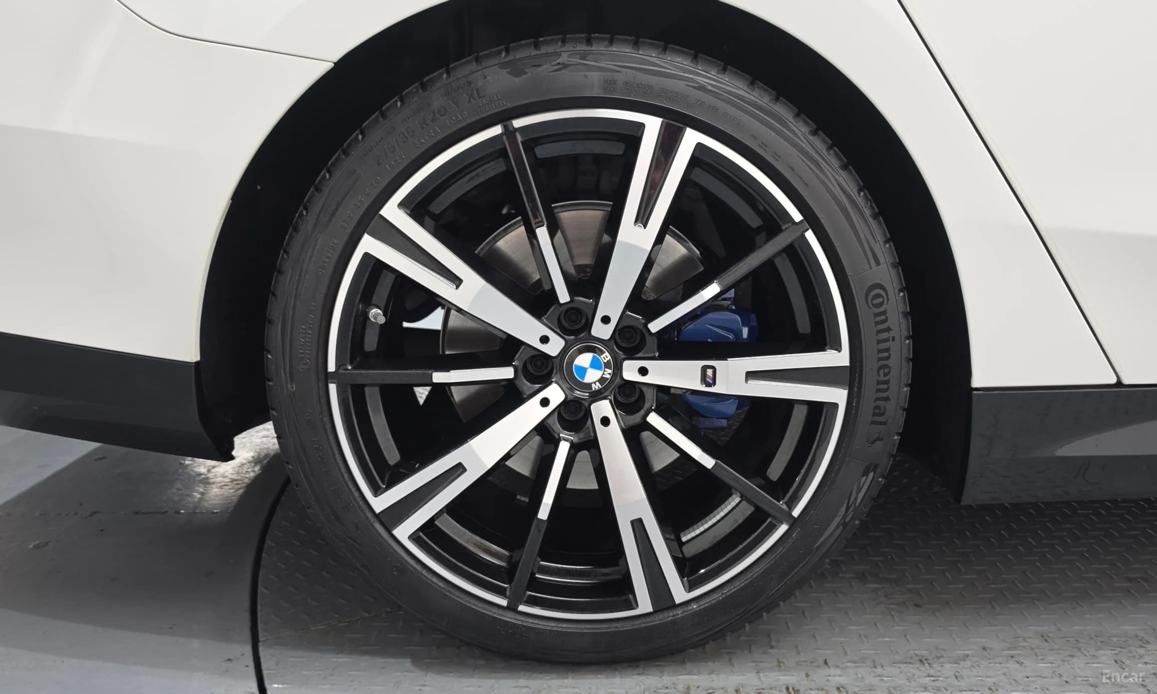 5 Series (G60)