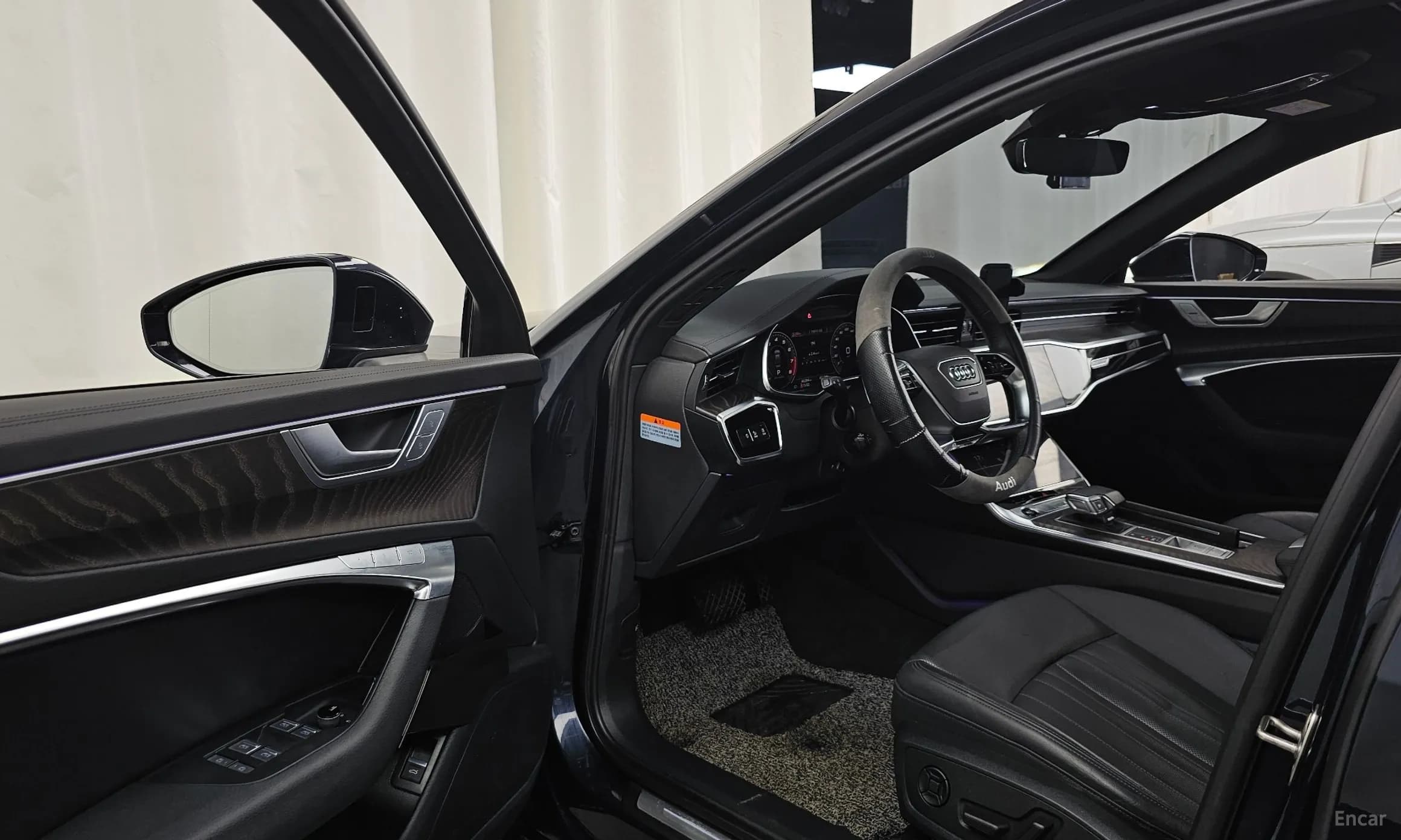A6 (C8)