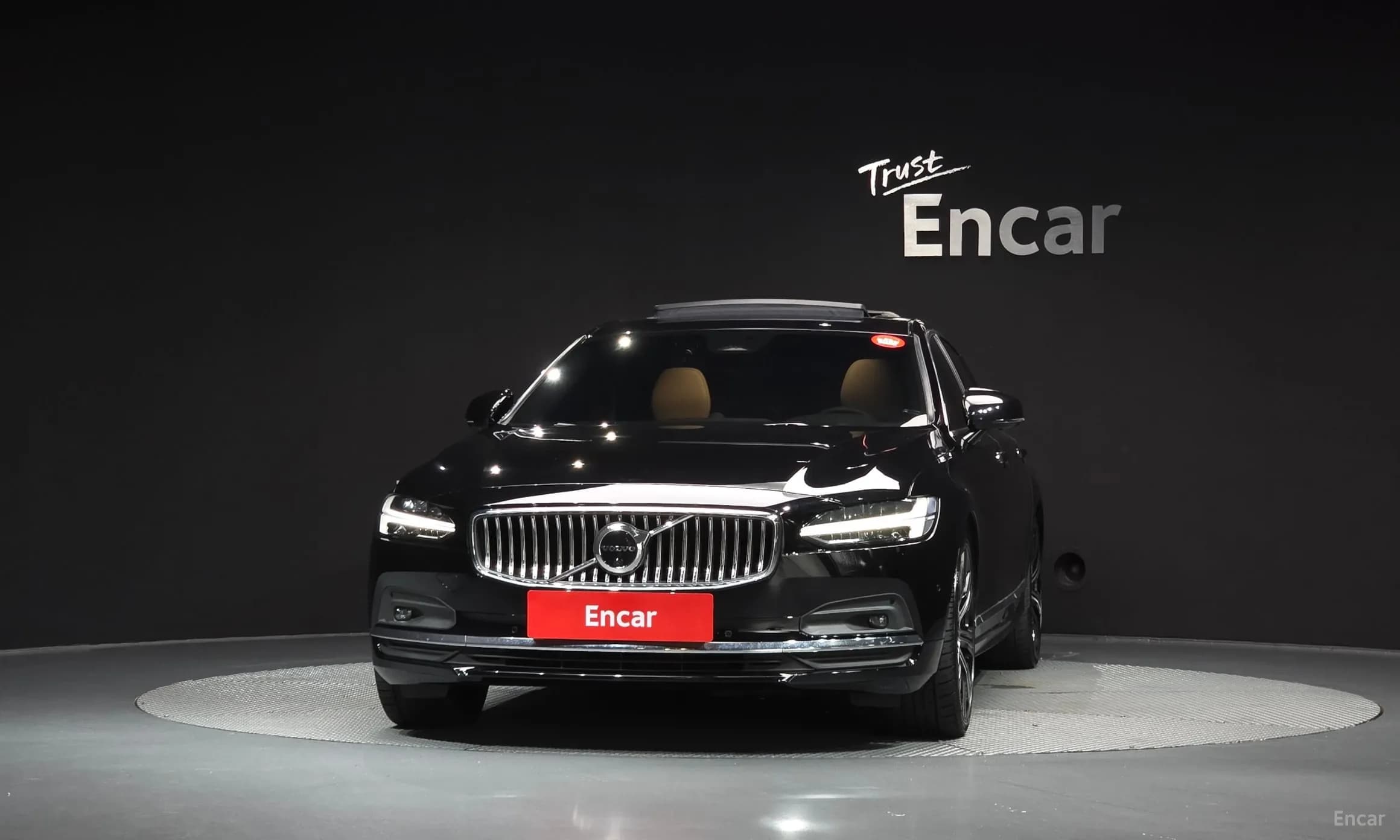 S90