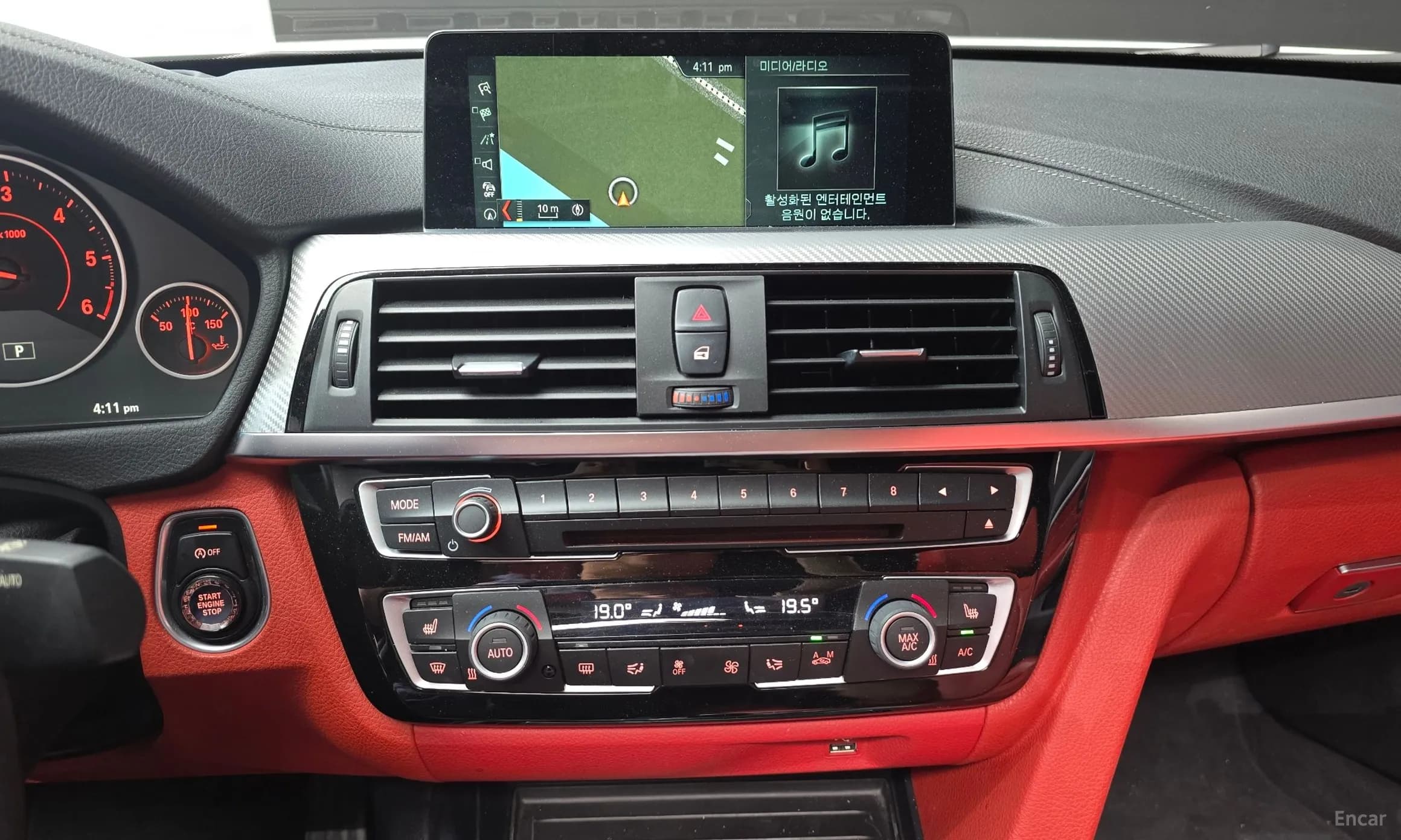 Series 4 (F32)