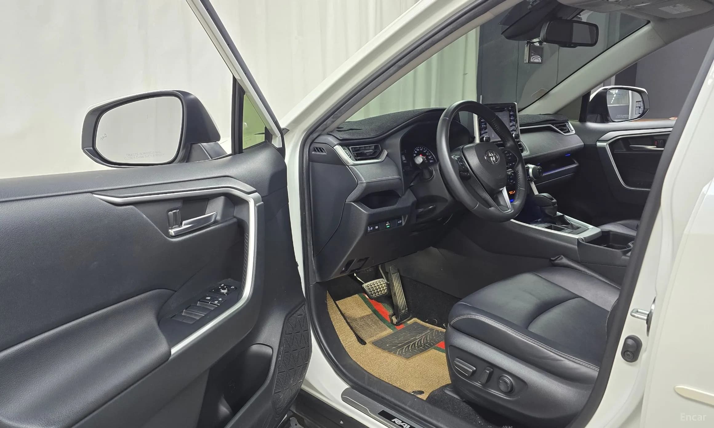 RAV4 5th Generation