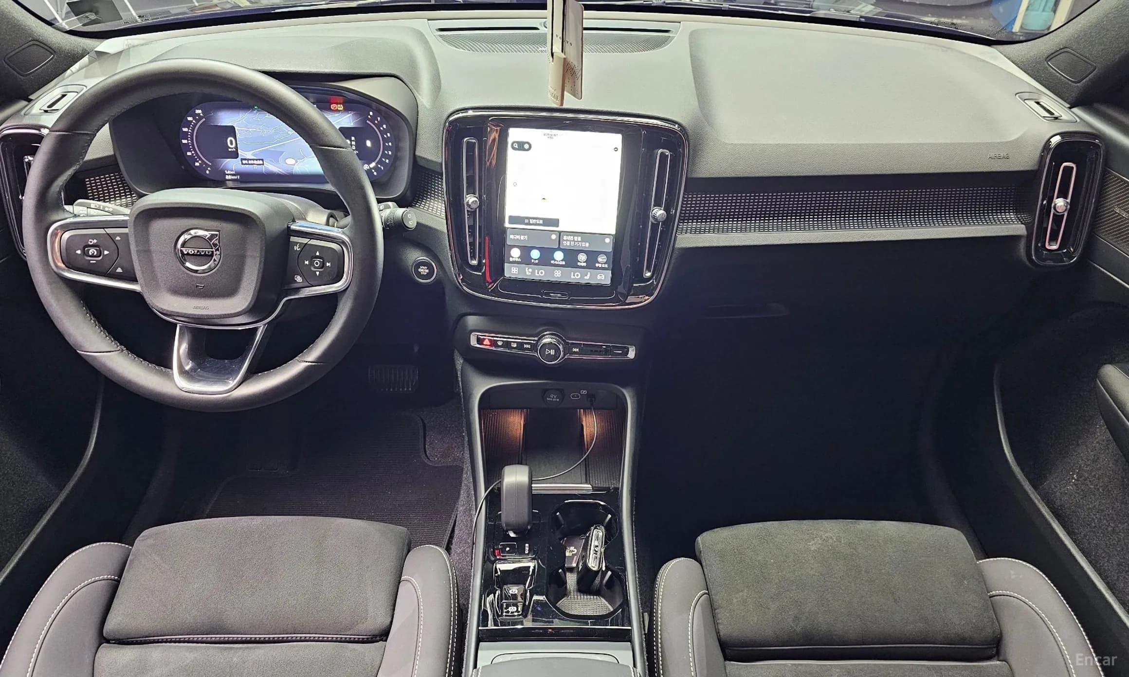 XC40