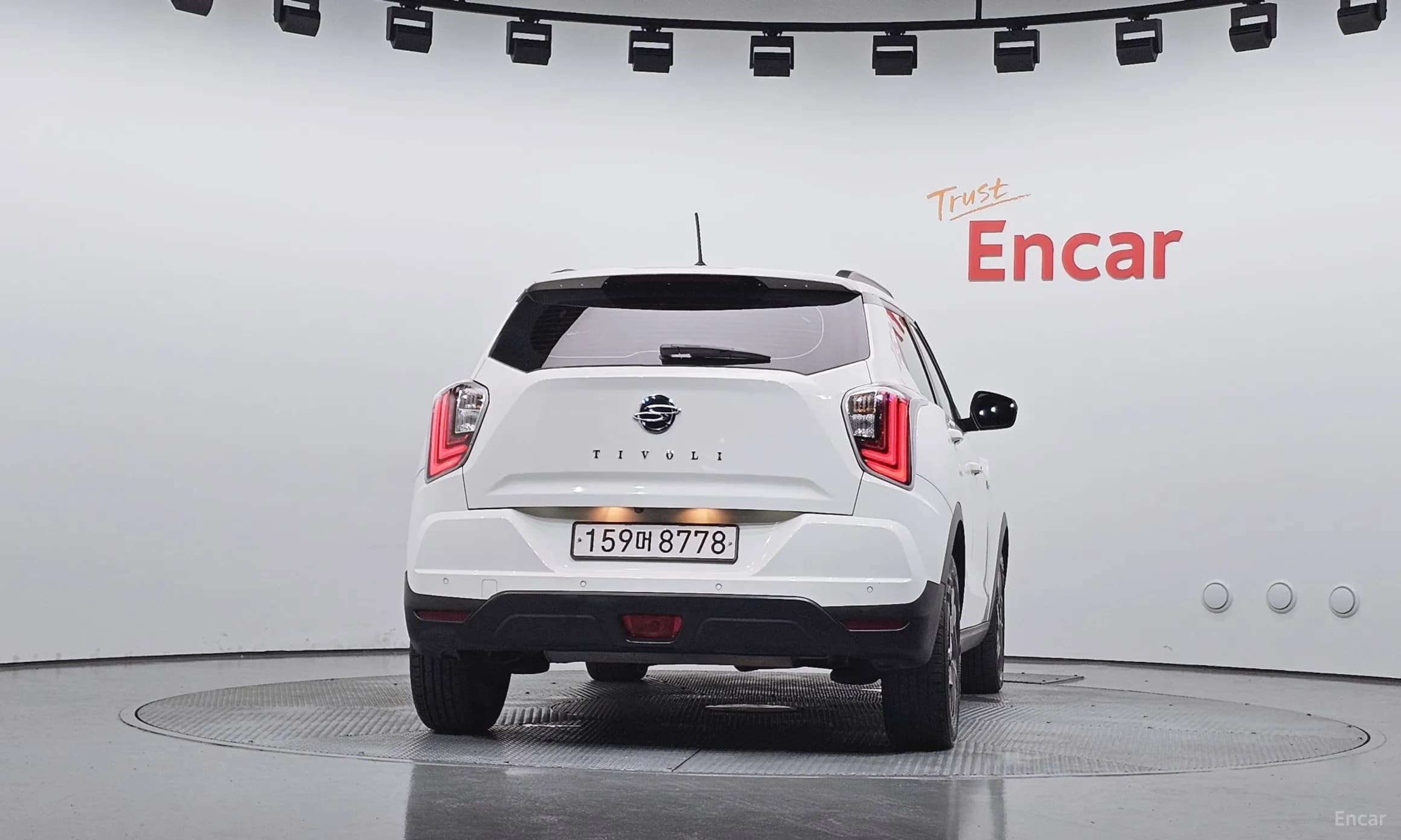 Berry New Tivoli
