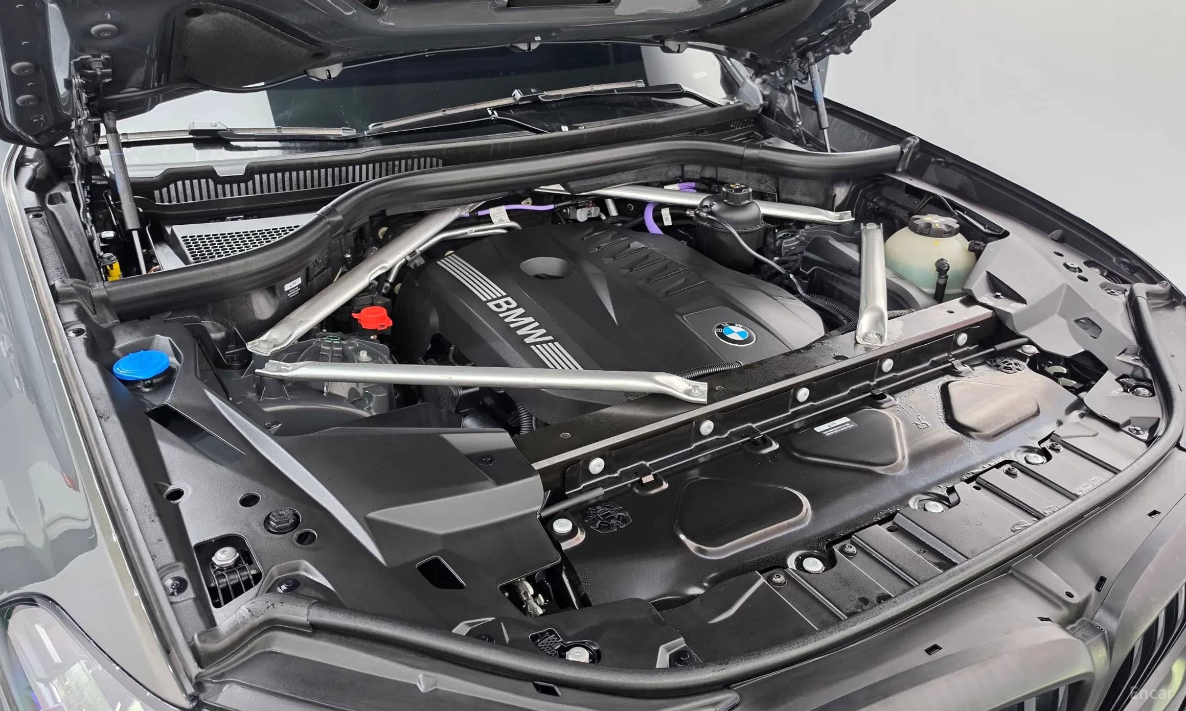 X5 (G05)
