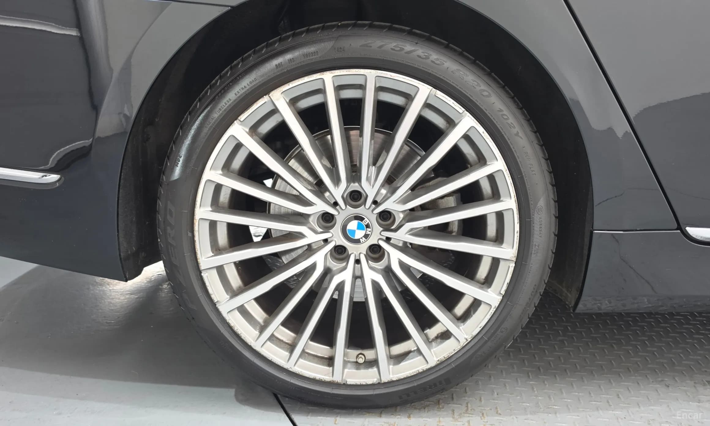 7 Series (G11)