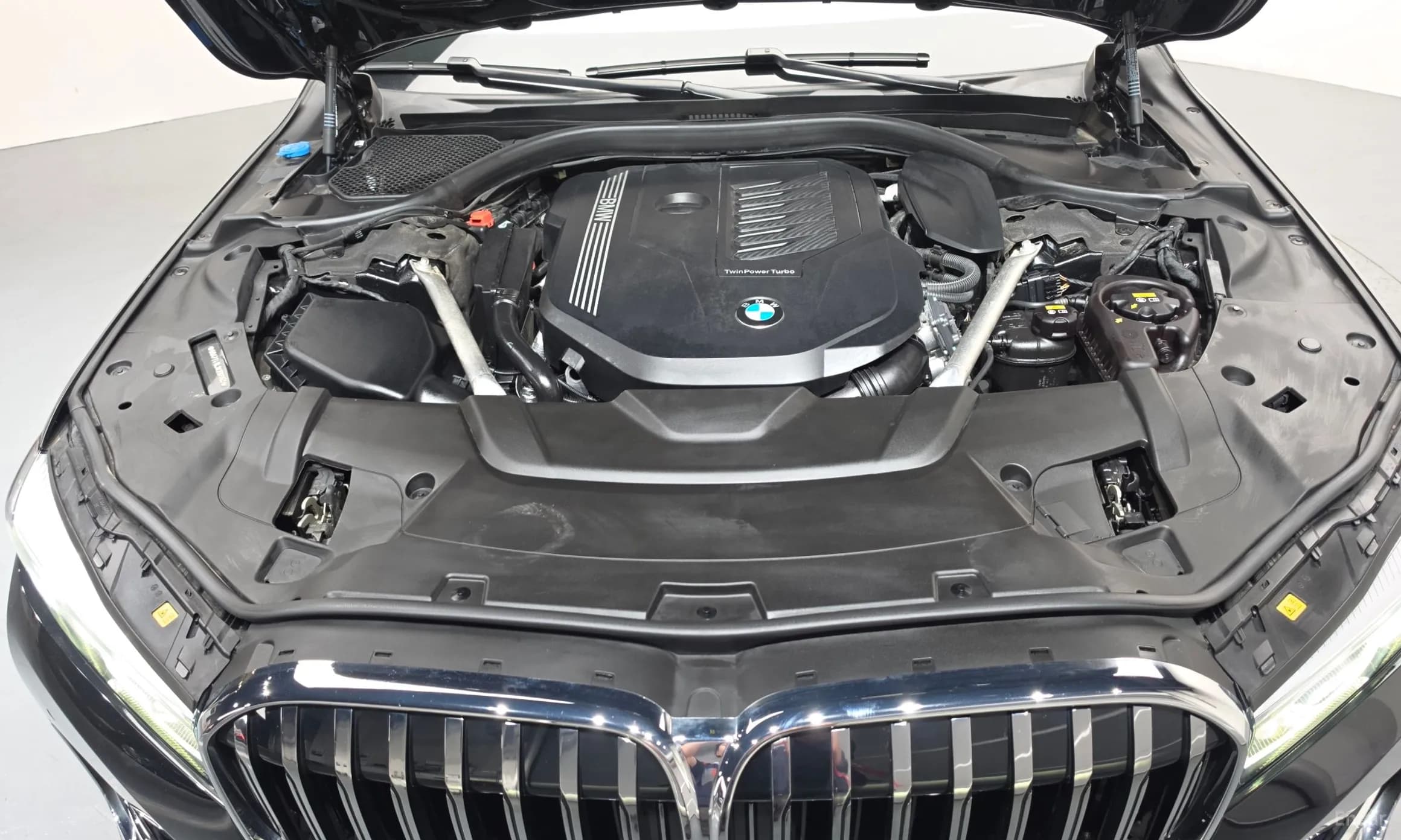 7 Series (G11)