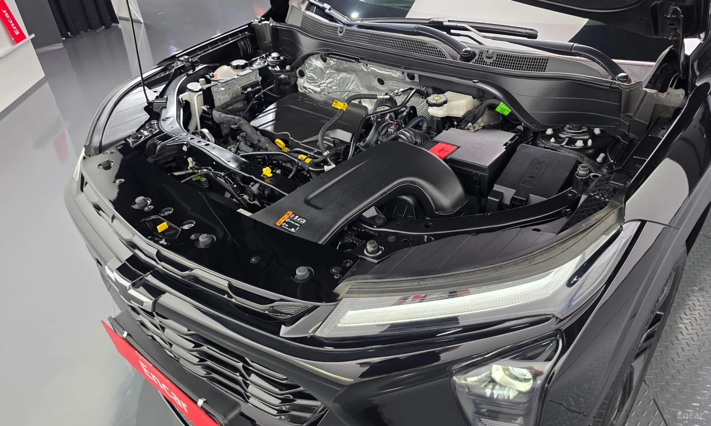 Trax Crossover