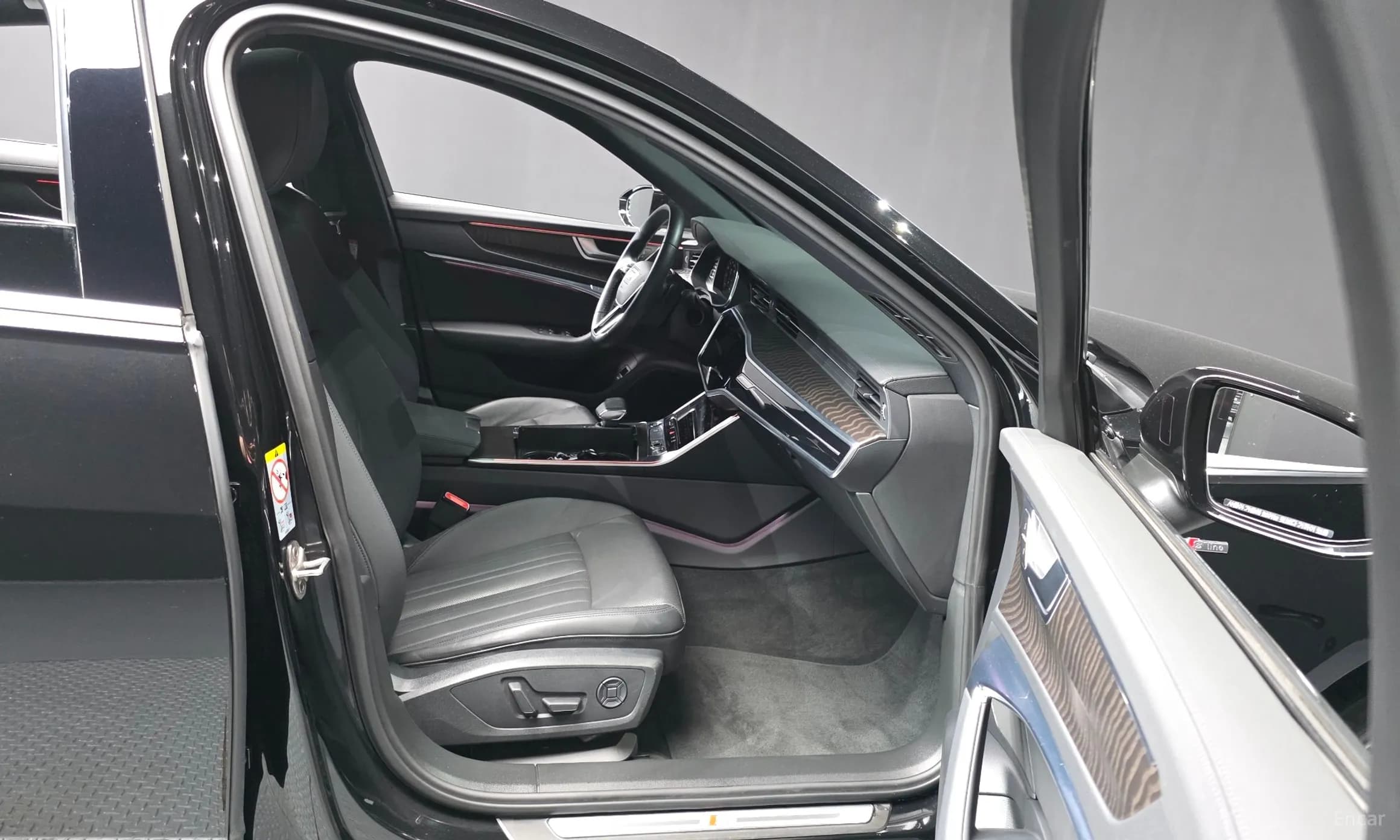 A6 (C8)