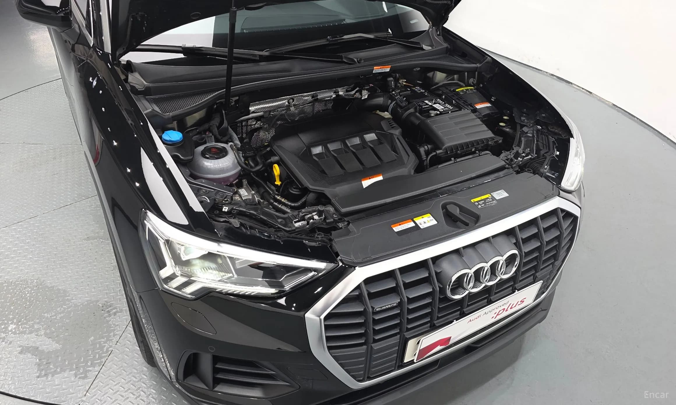Q3 (F3)