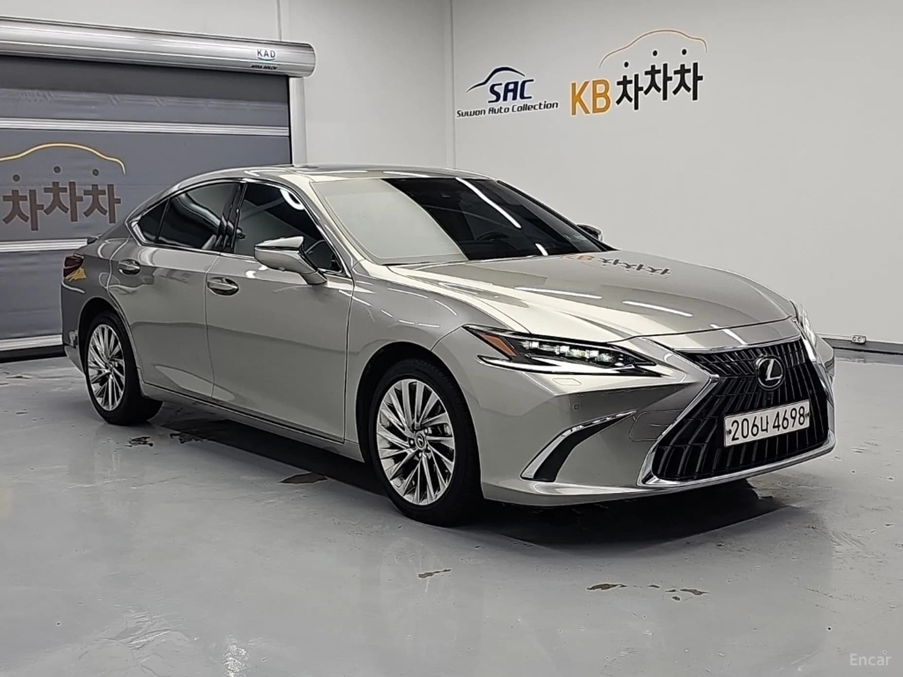 ES300h 7th Generation