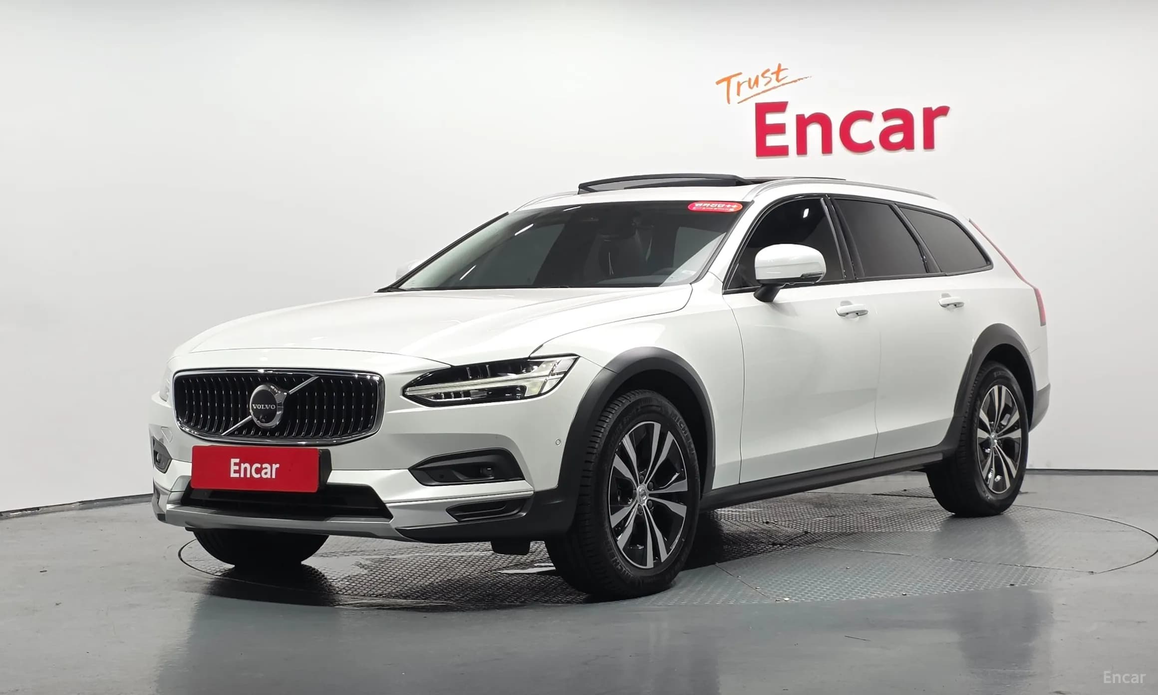 V90 Cross Country
