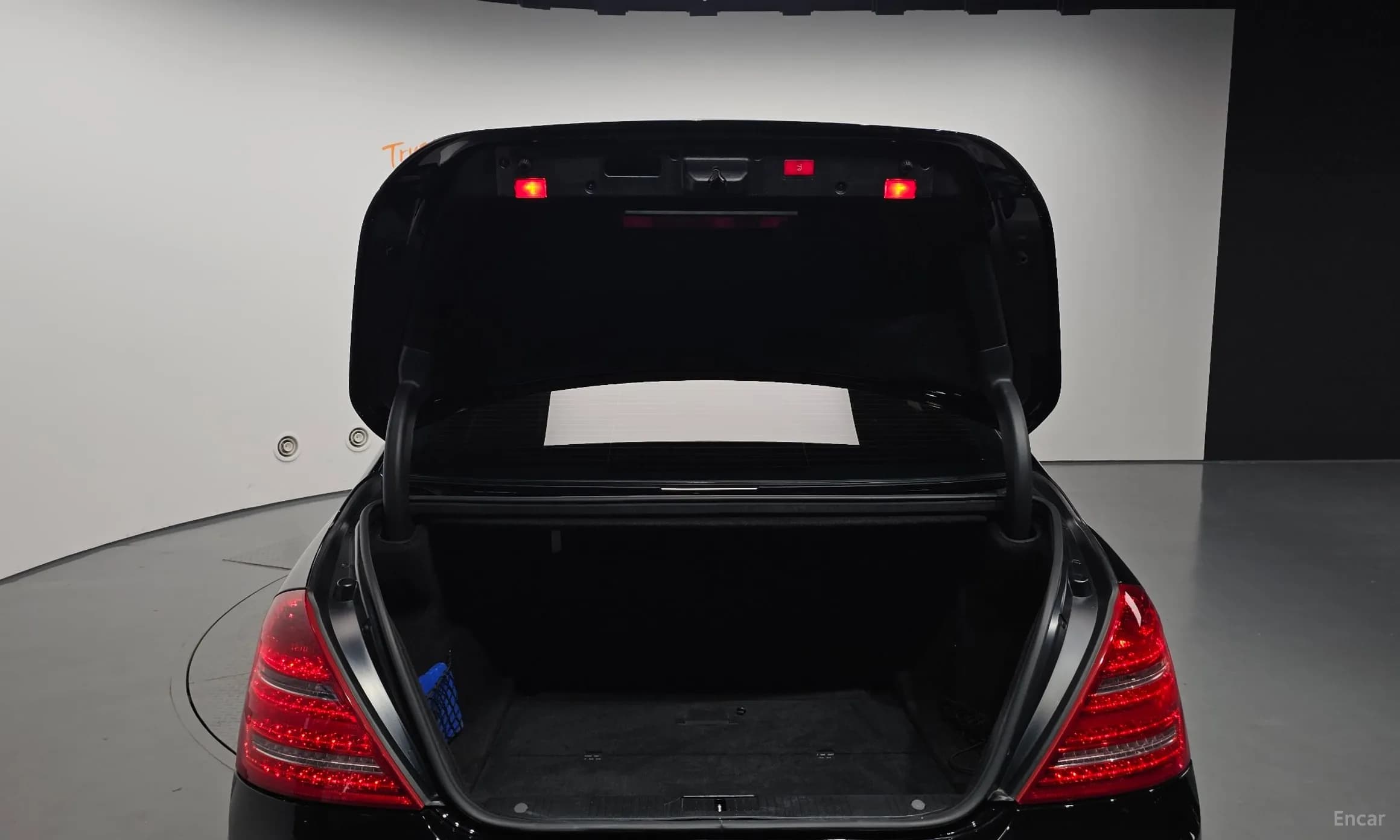 S-Class W221