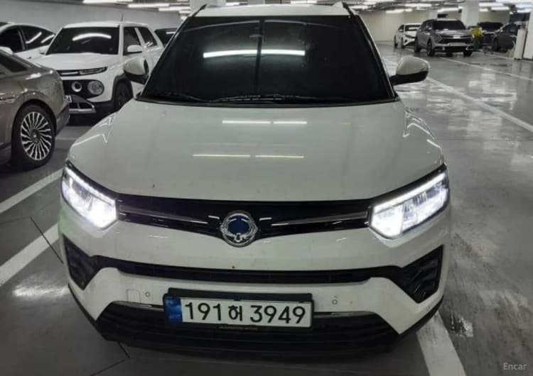 Berry New Tivoli
