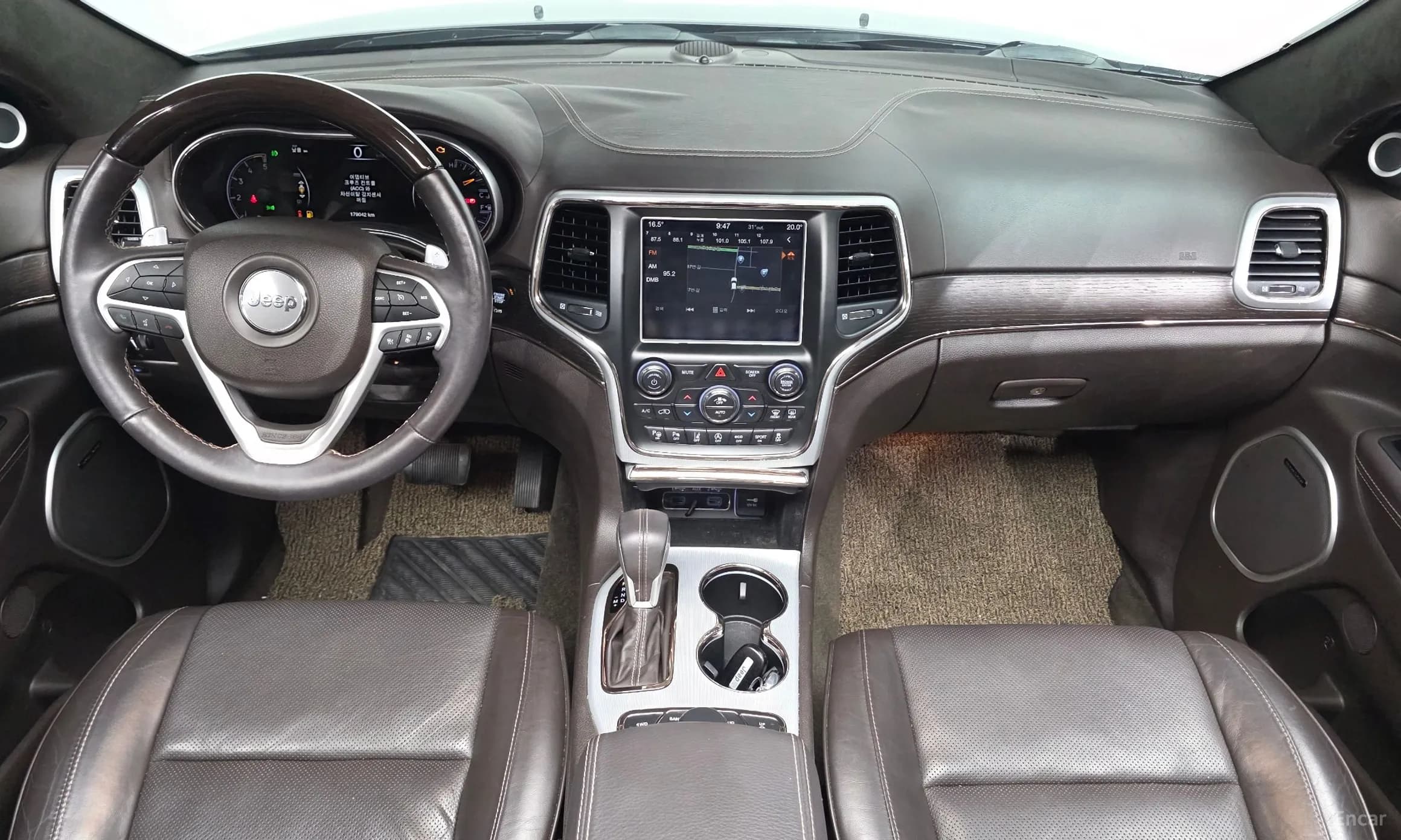 Grand Cherokee