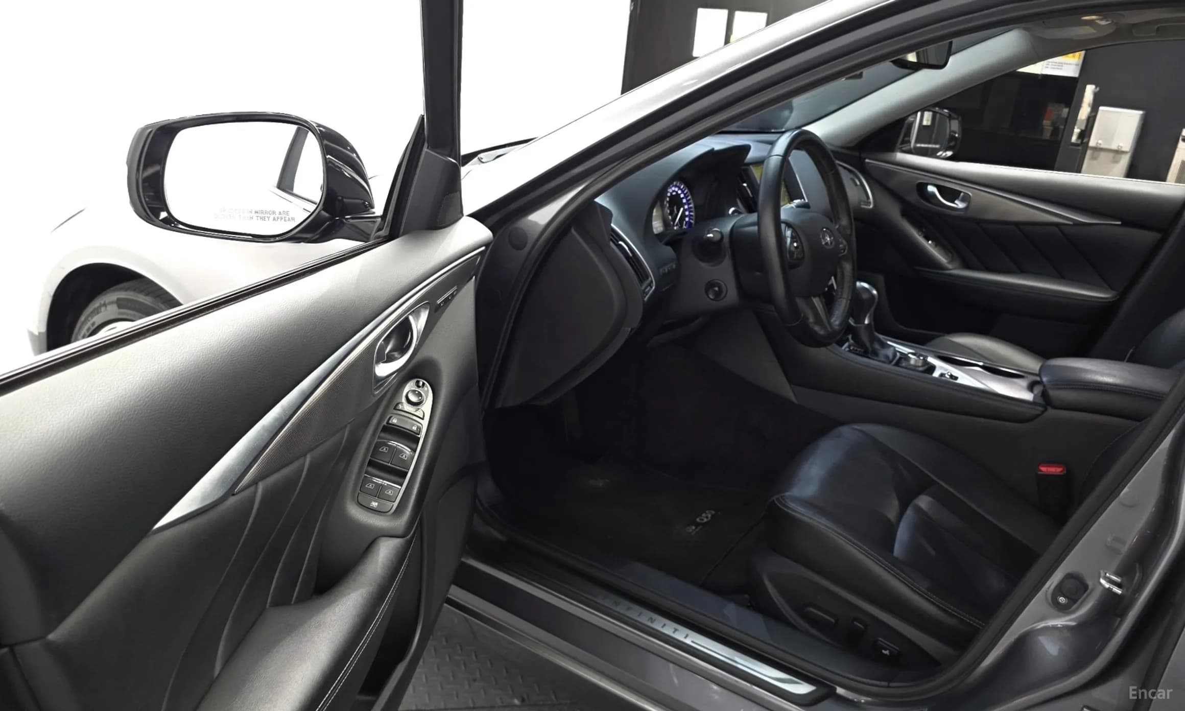 Q50