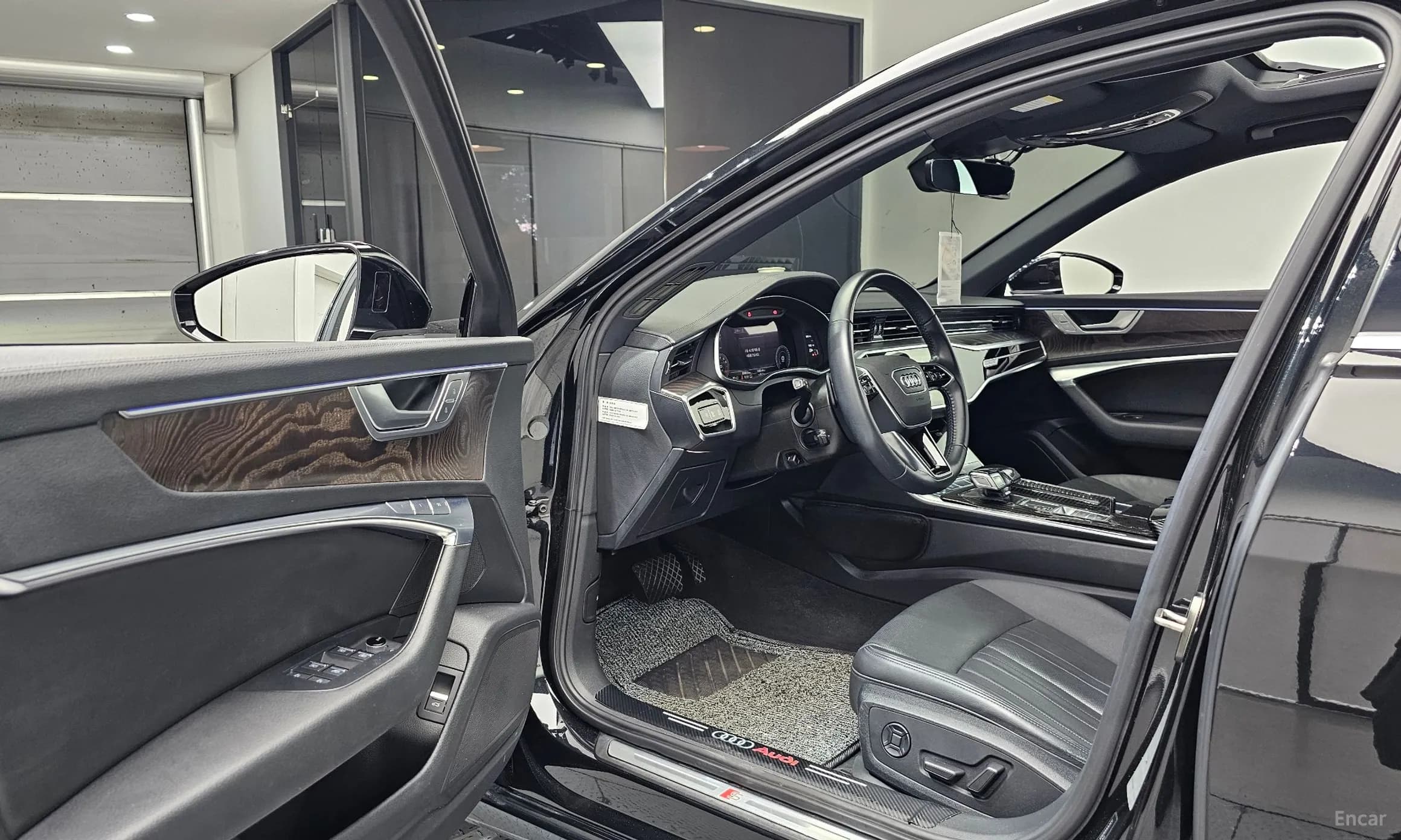 A6 (C8)