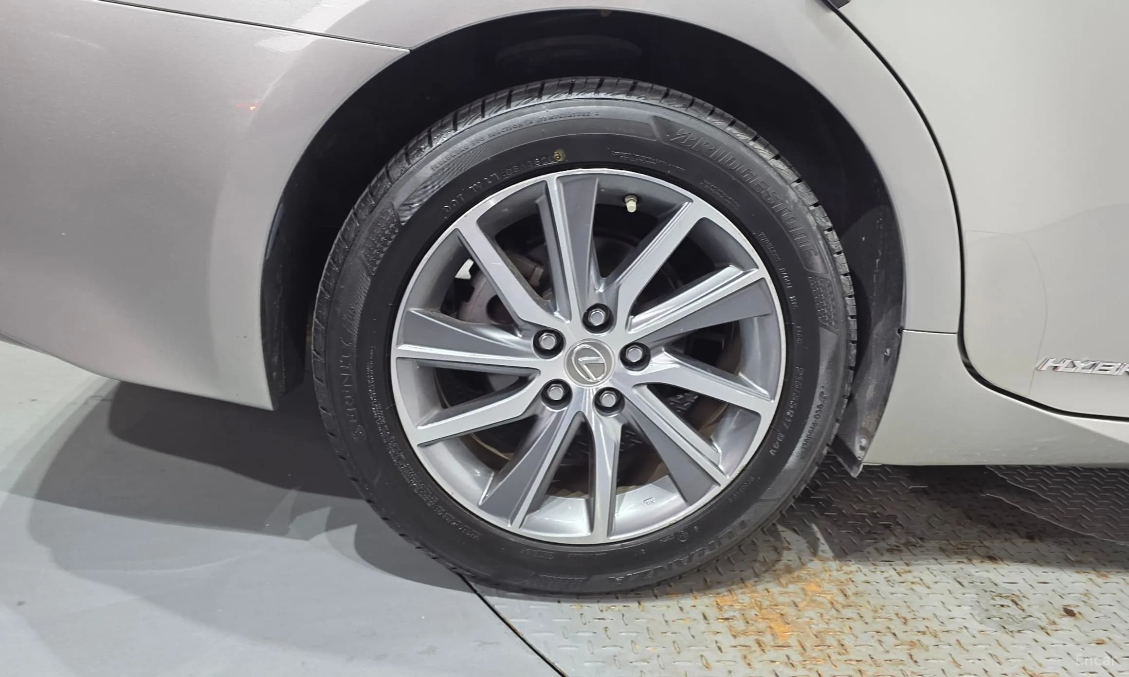 New ES300h