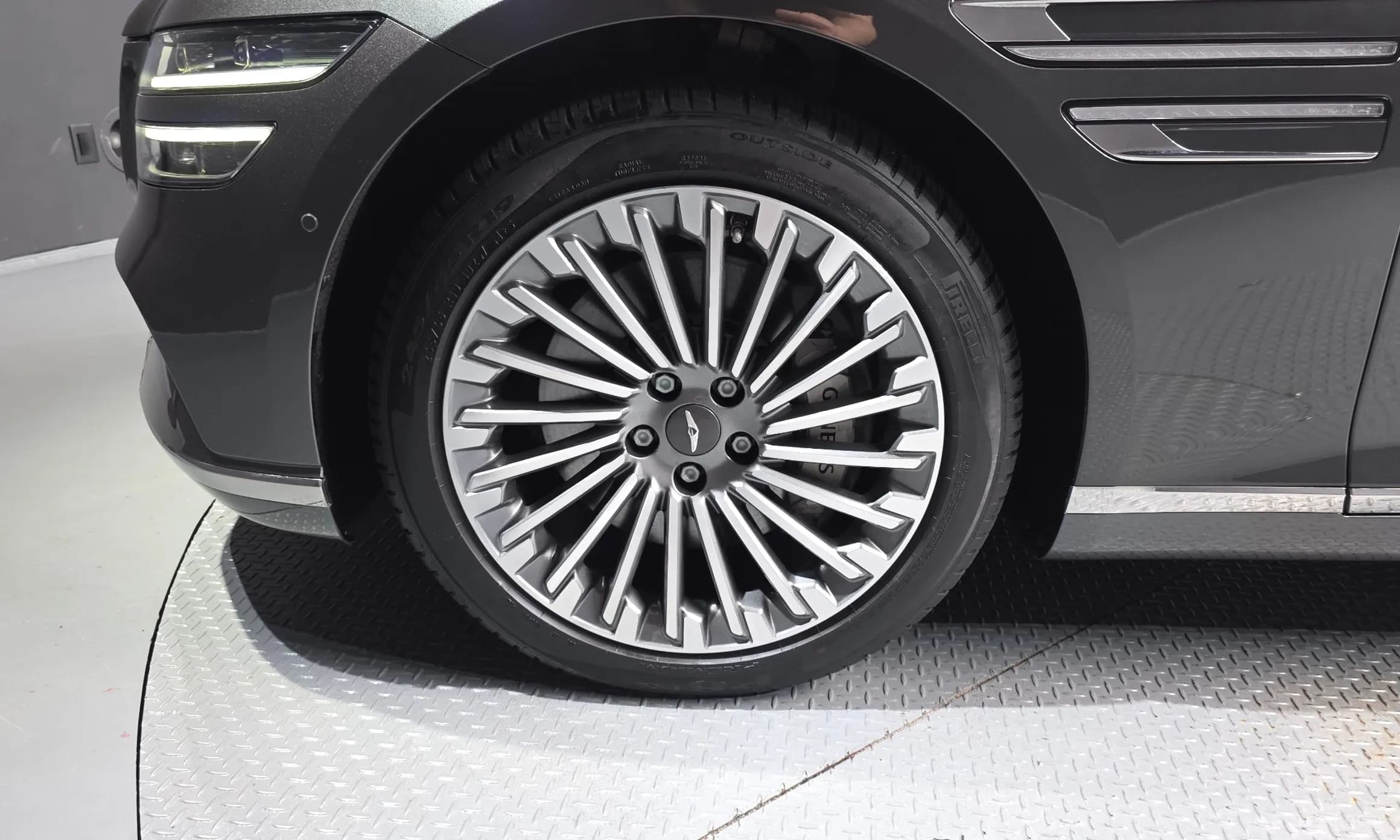 Electrified G80 (RG3)