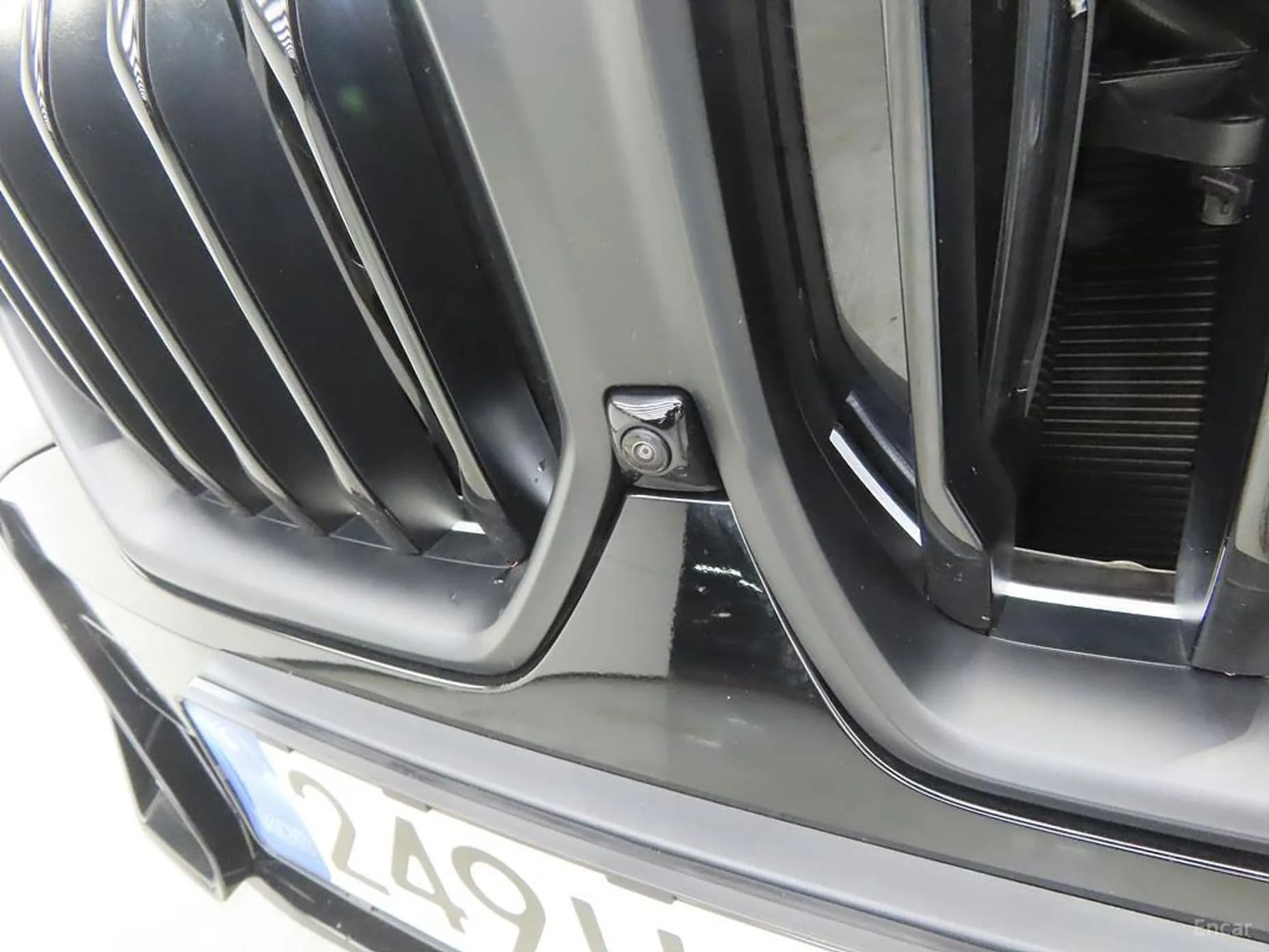 X6 (G06)