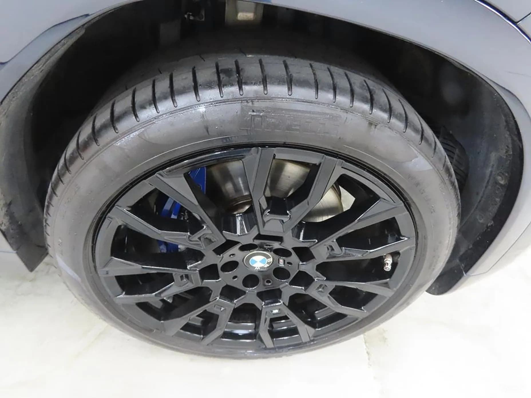 X6 (G06)