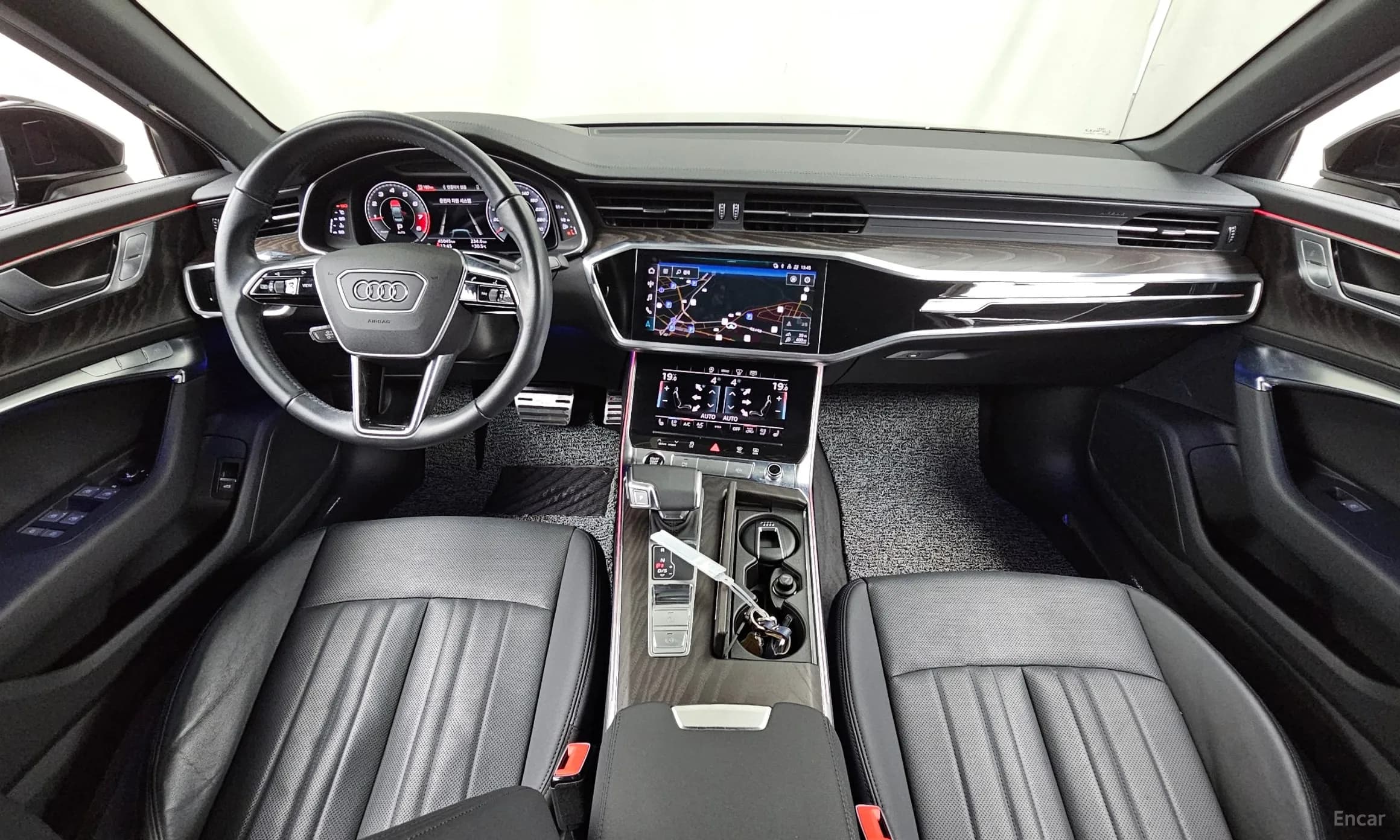 A6 (C8)