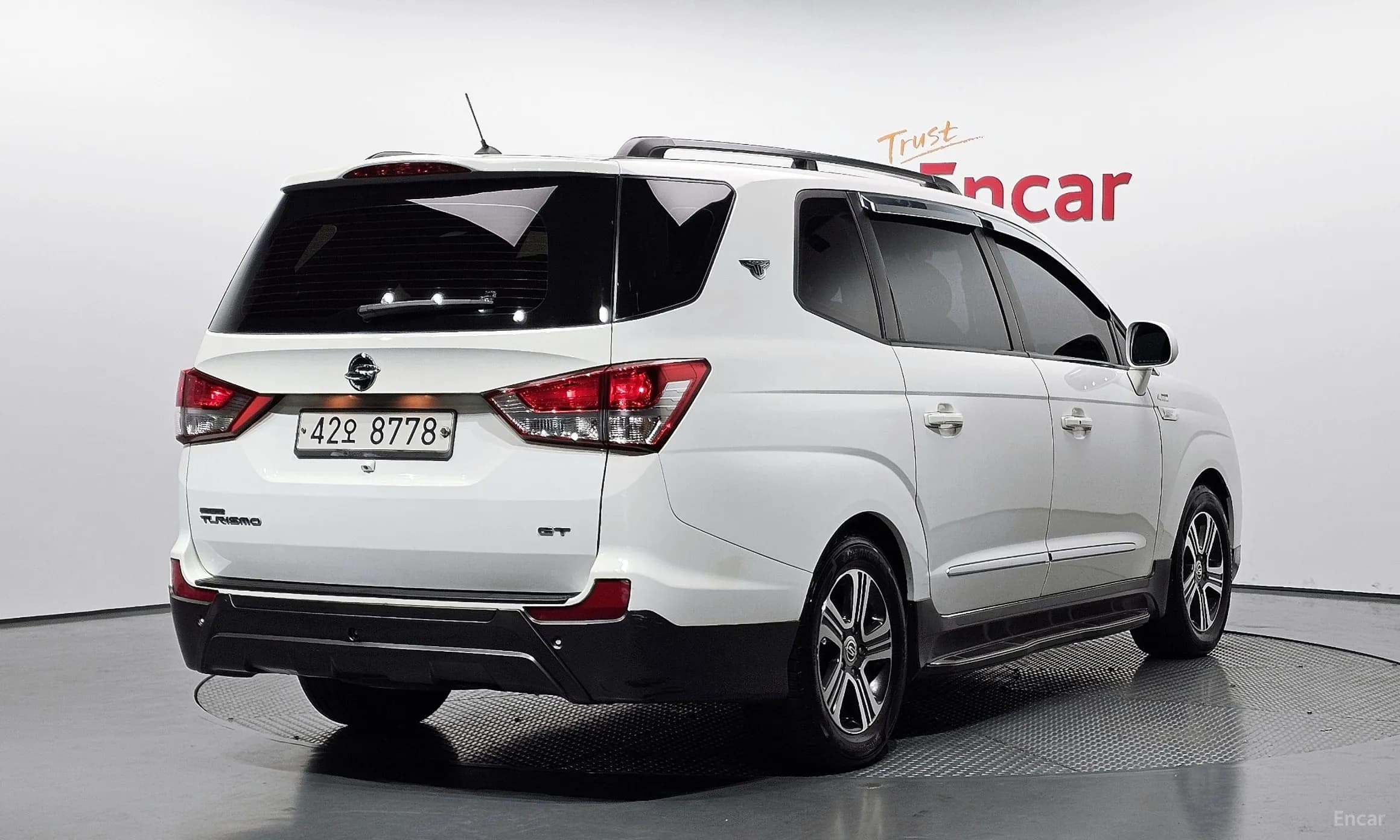 Korando Turismo