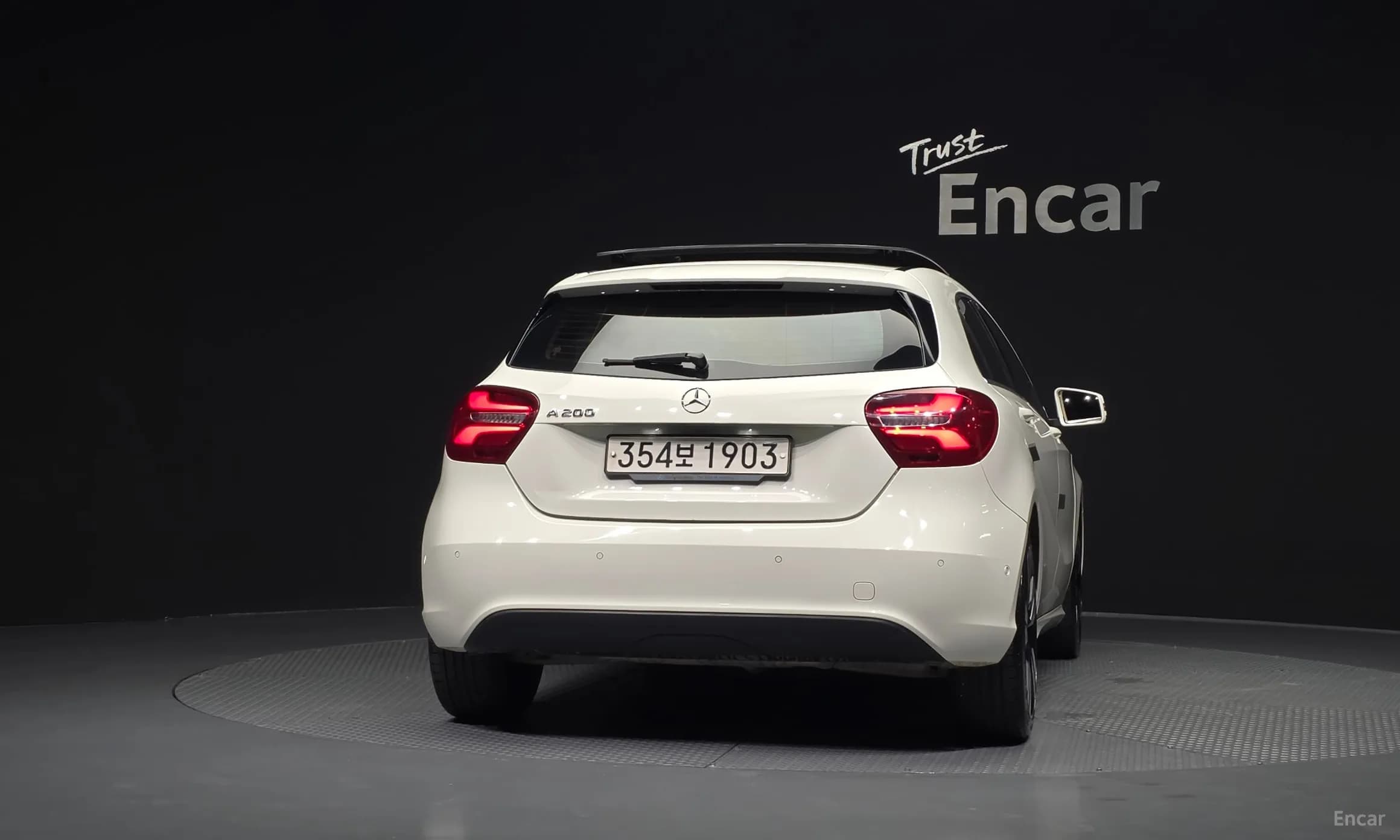 A-Class W176