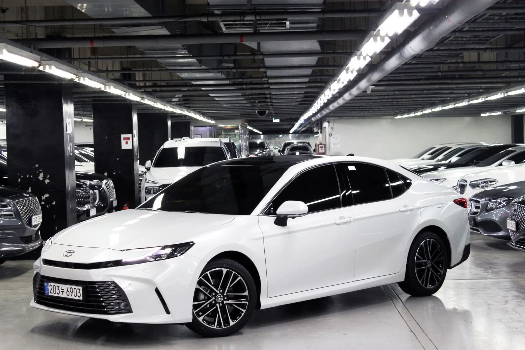 Camry (XV80)