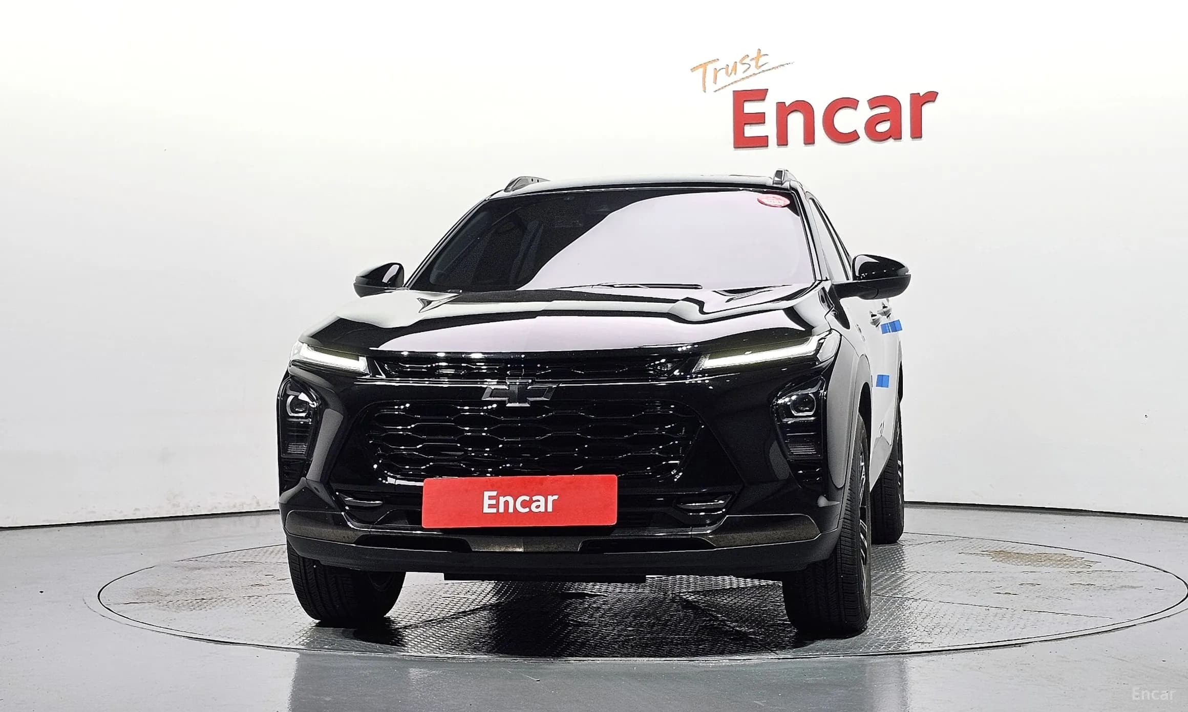 Trax Crossover