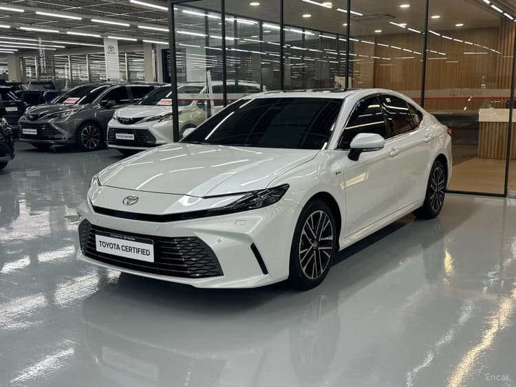 Camry (XV80)