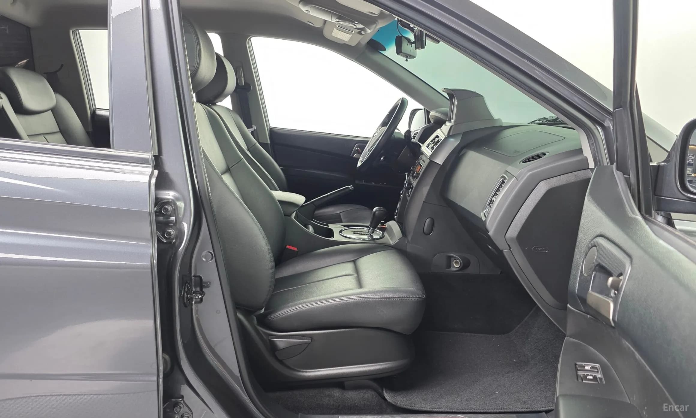 Korando Sports