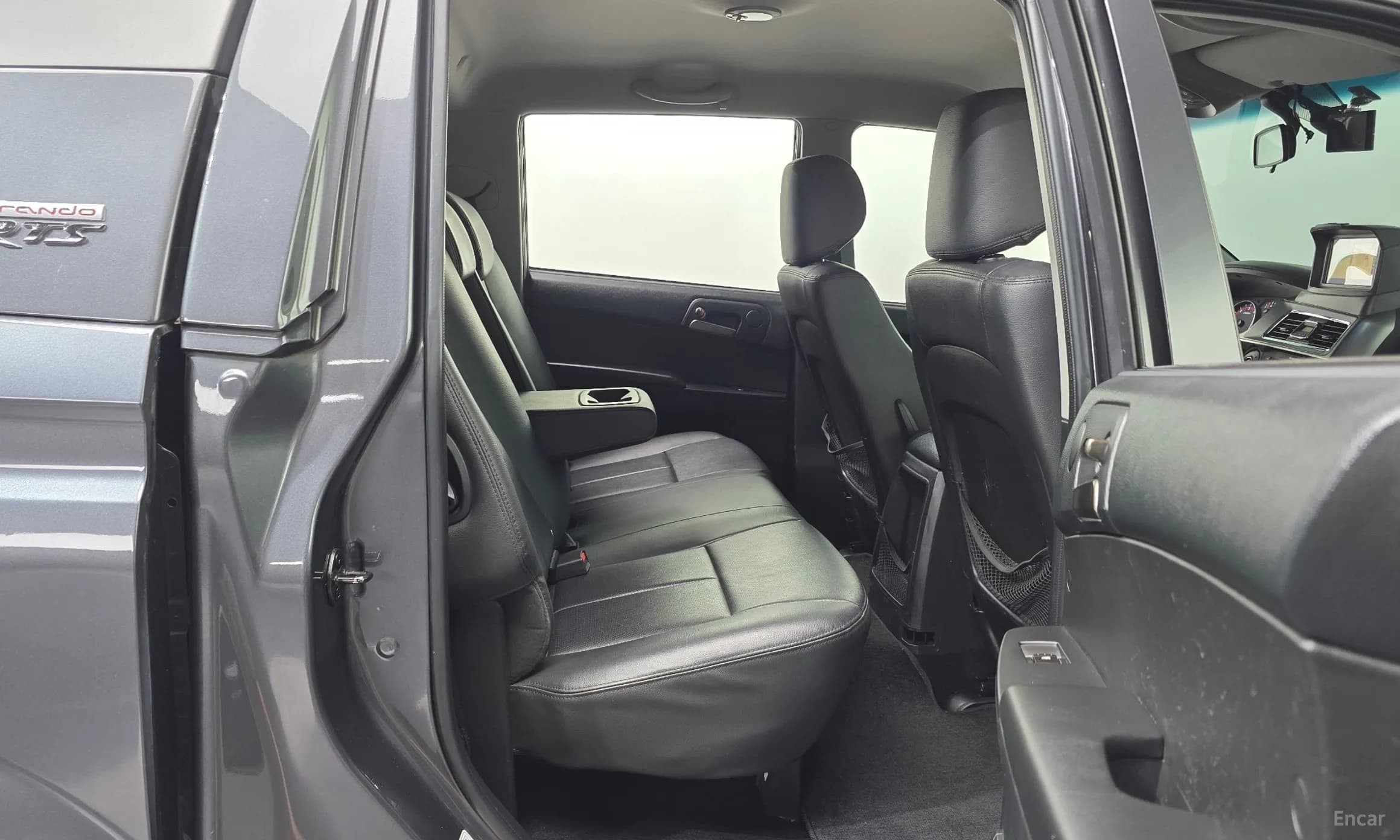 Korando Sports